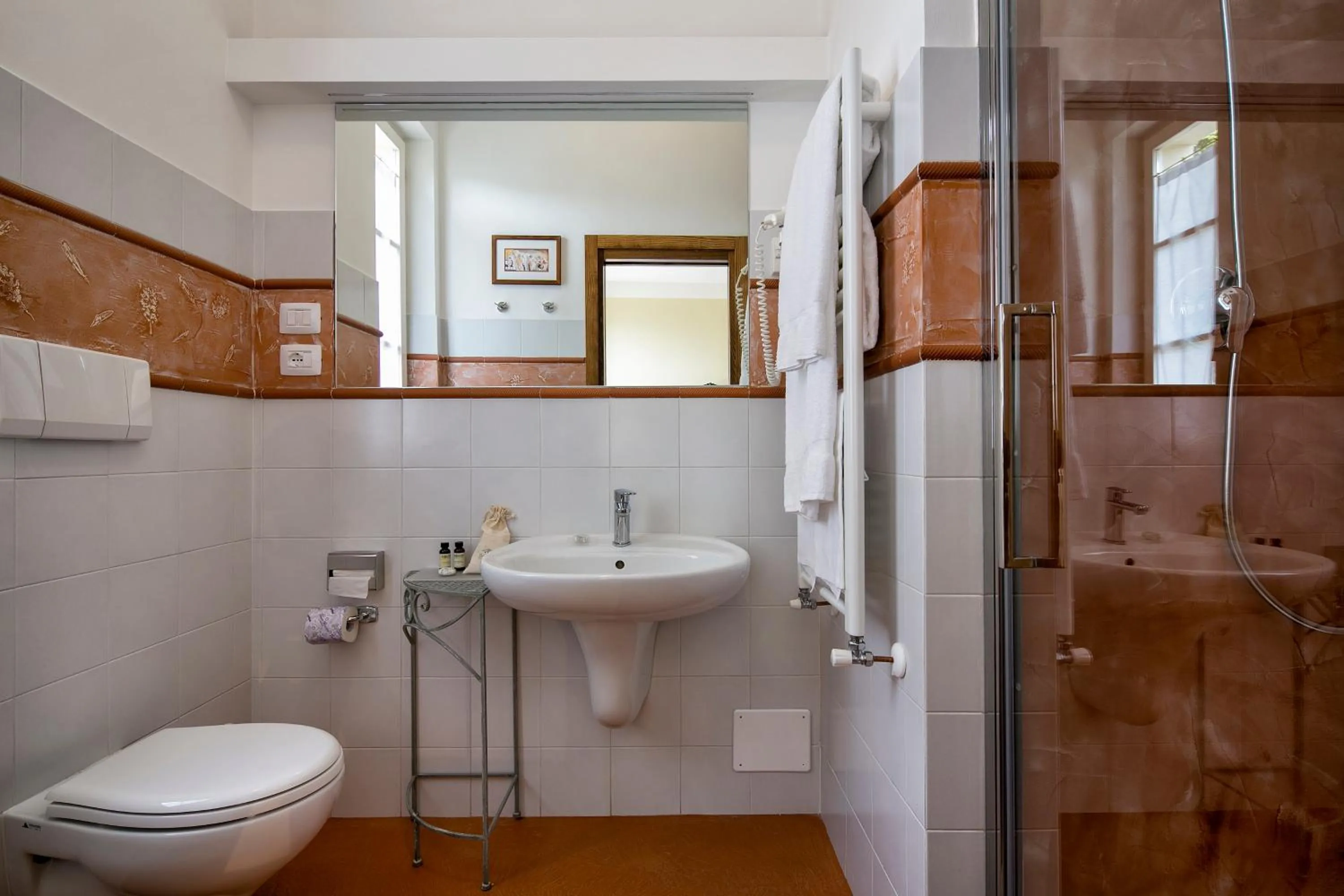 Bathroom in La Macchia