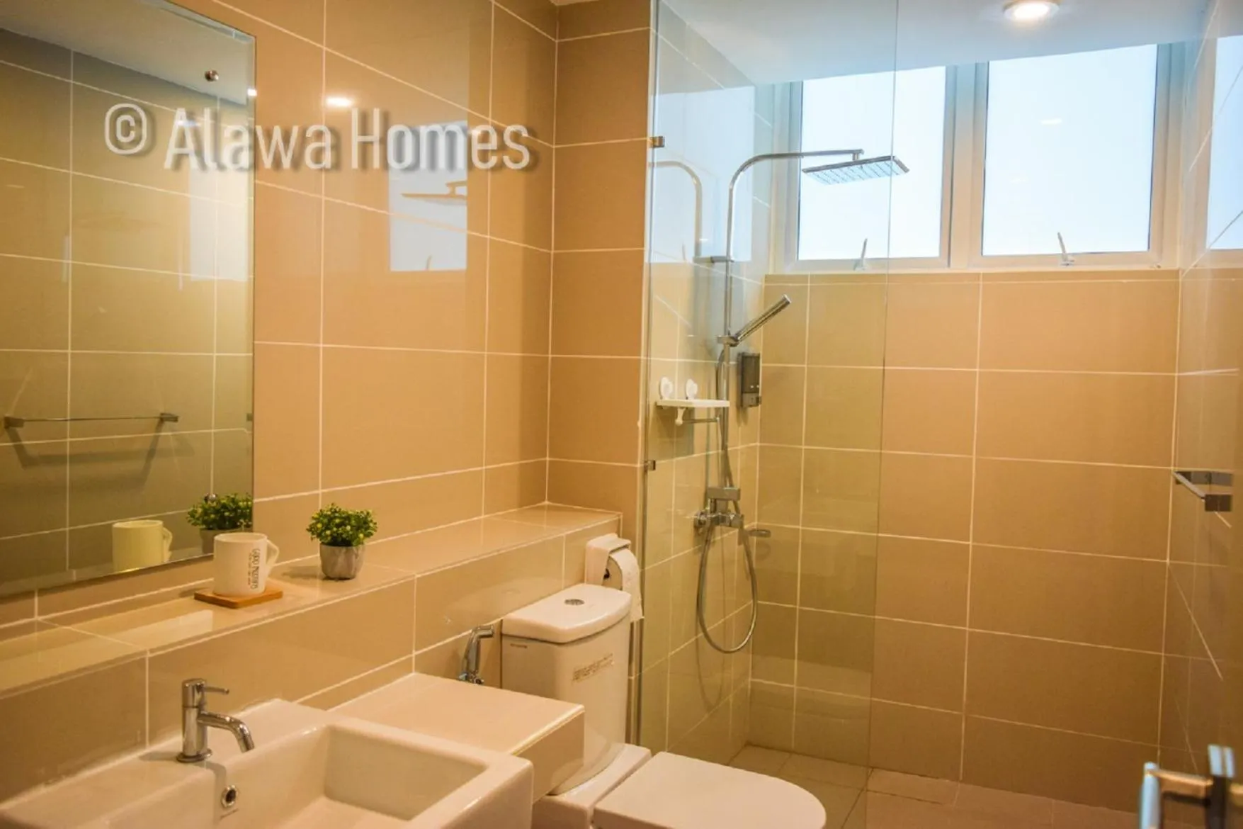 Bathroom in Sutera Avenue by Alawa Homes Kota Kinabalu