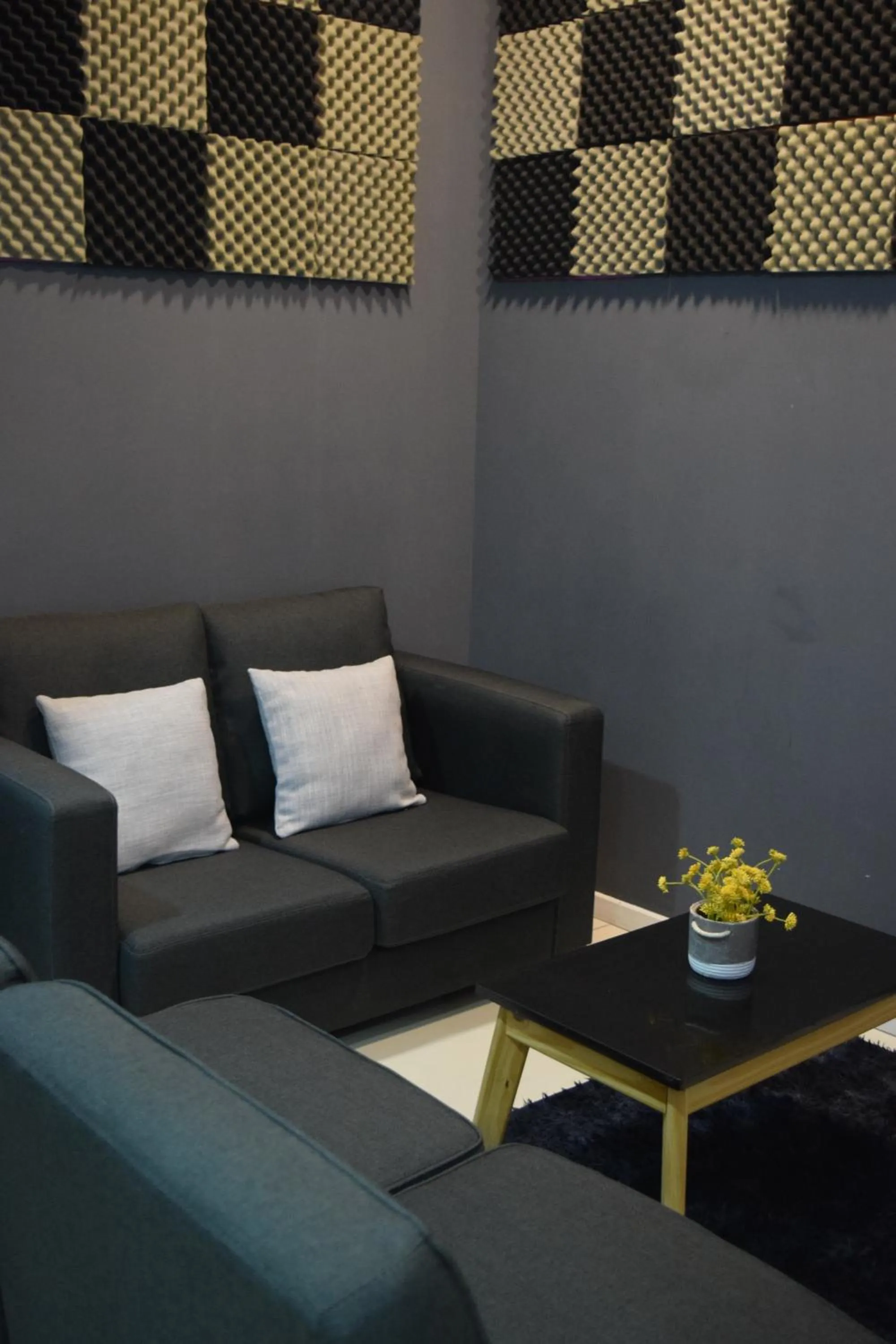 Living room in Sutera Avenue by Alawa Homes Kota Kinabalu