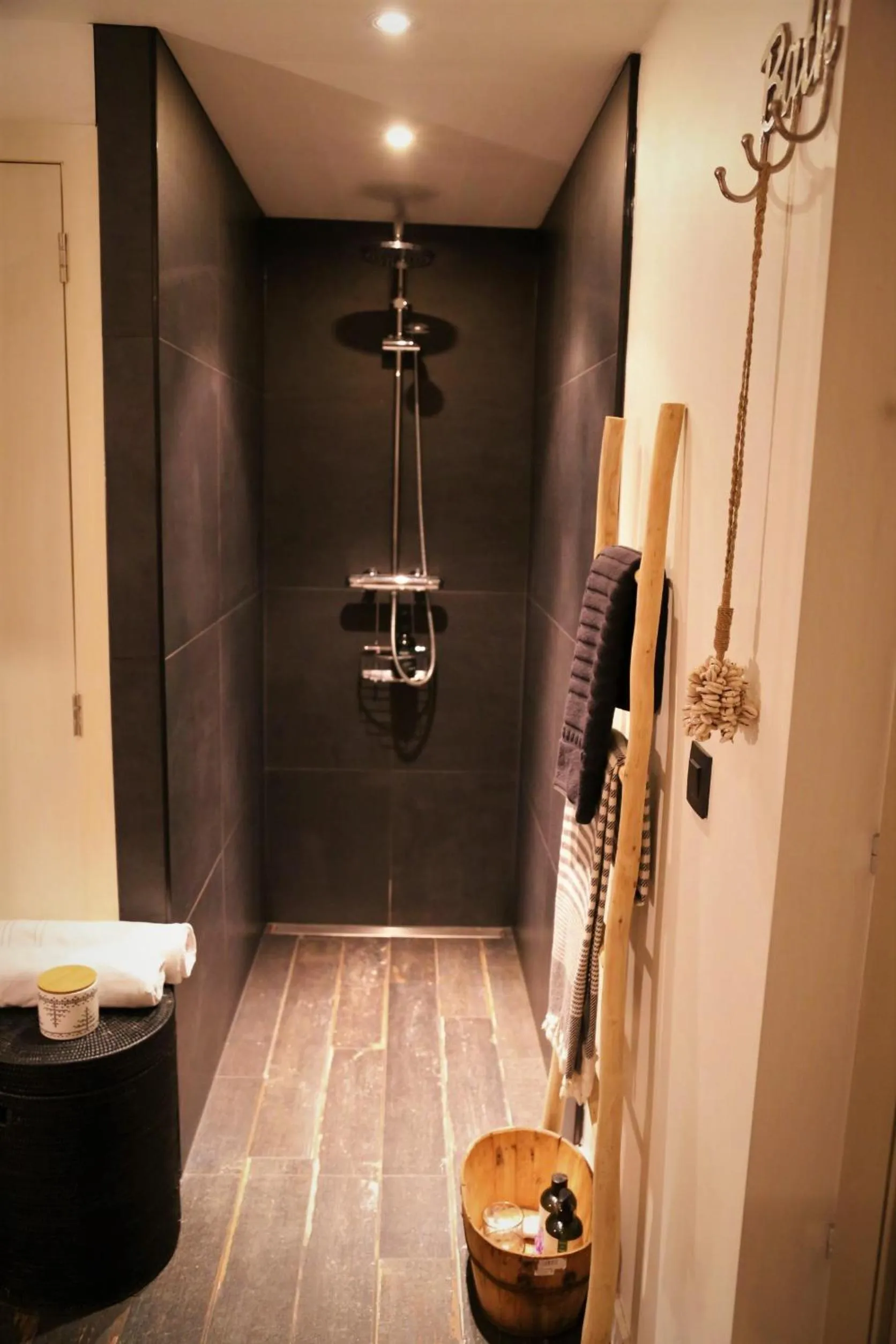 Shower in AuxiliumWellness Get Back to Serenity