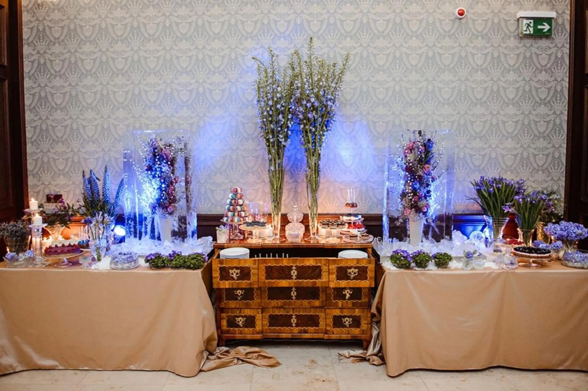 Decorative detail in Chateau Appony