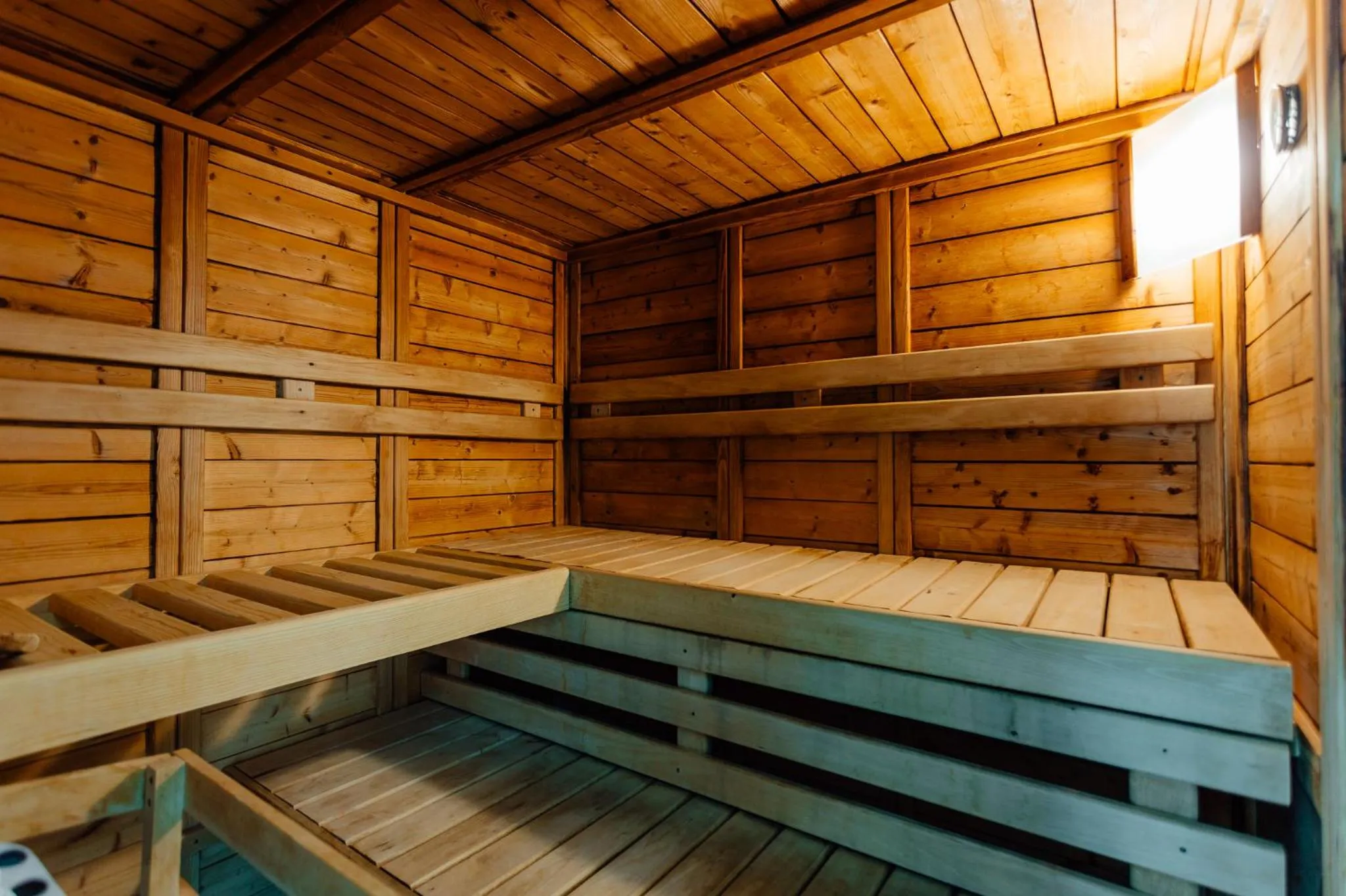 Steam room in Chateau Appony