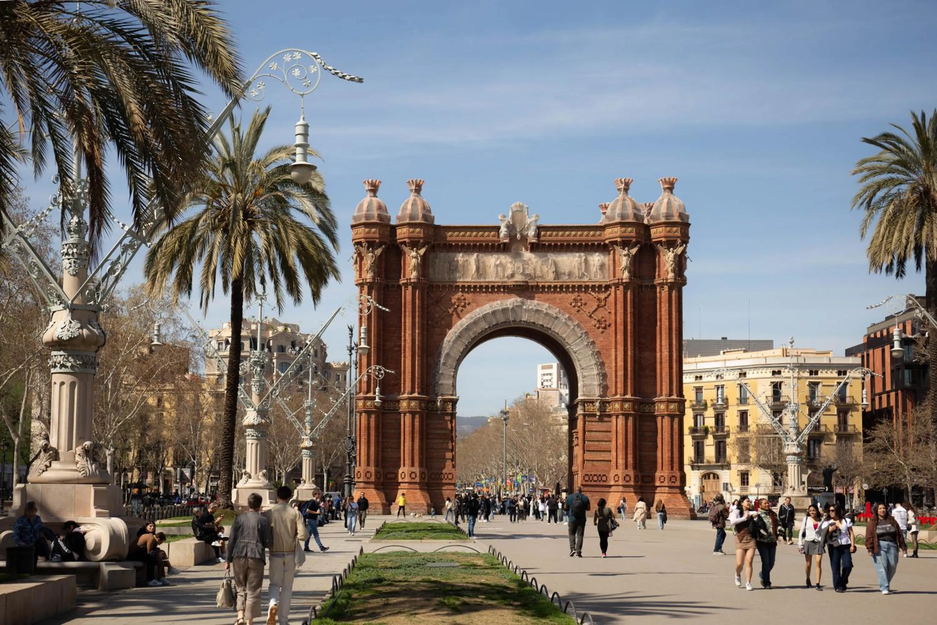 Nearby landmark in Miiro Borneta