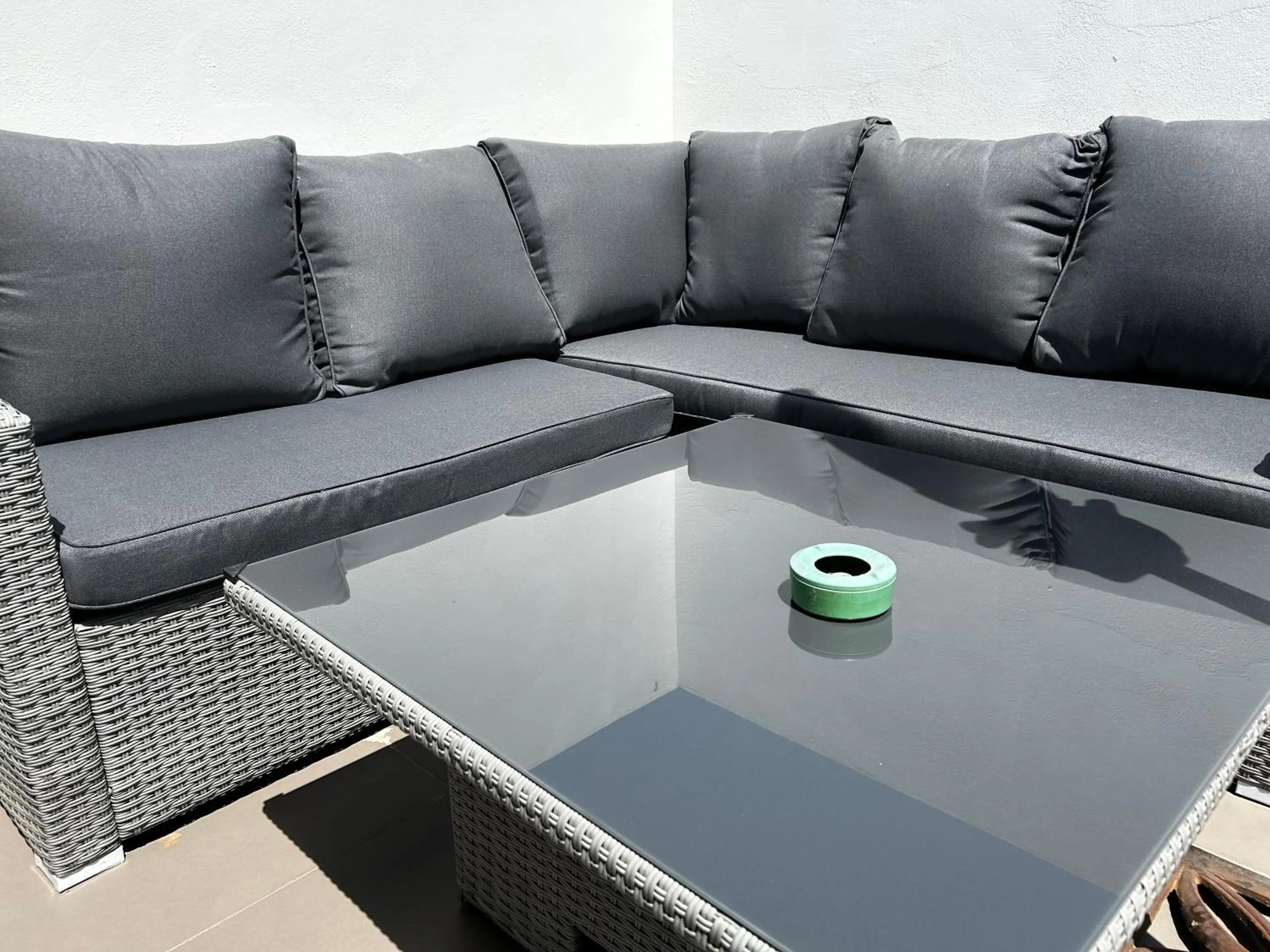 Property building in Apartamentos San Pablo