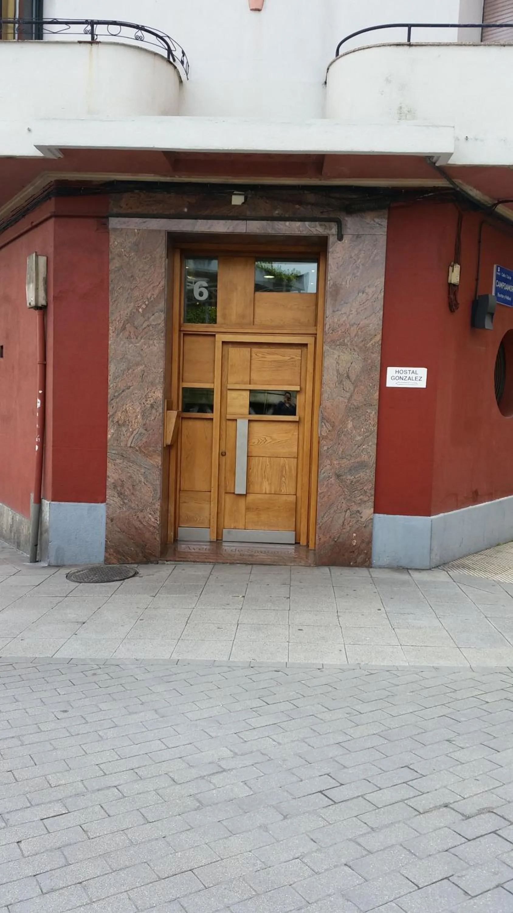 Hostal González