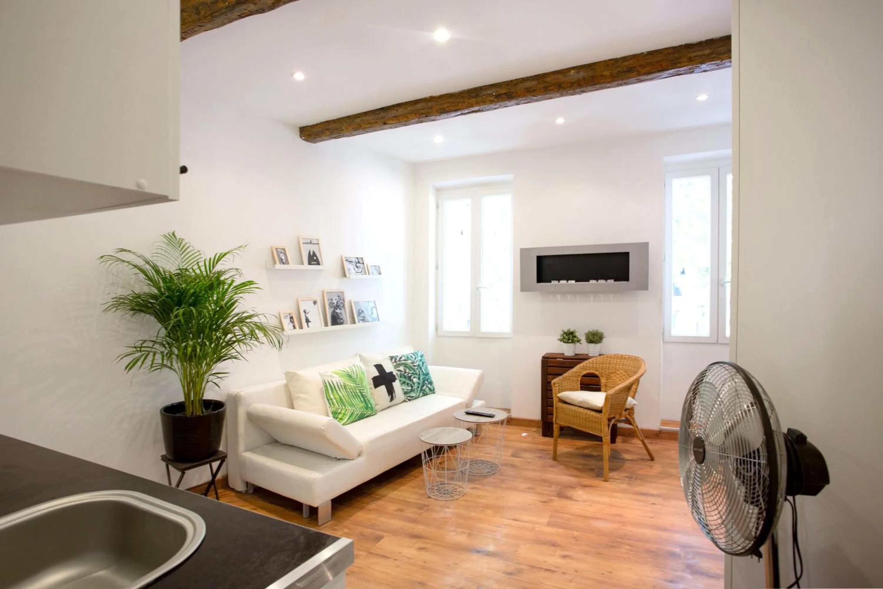 GregBnb - T2 Cosy et design - WiFi - 15min Gare