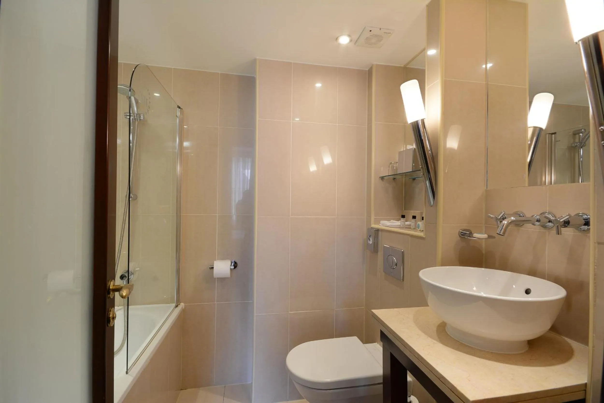 Bathroom in The Premier Notting Hill