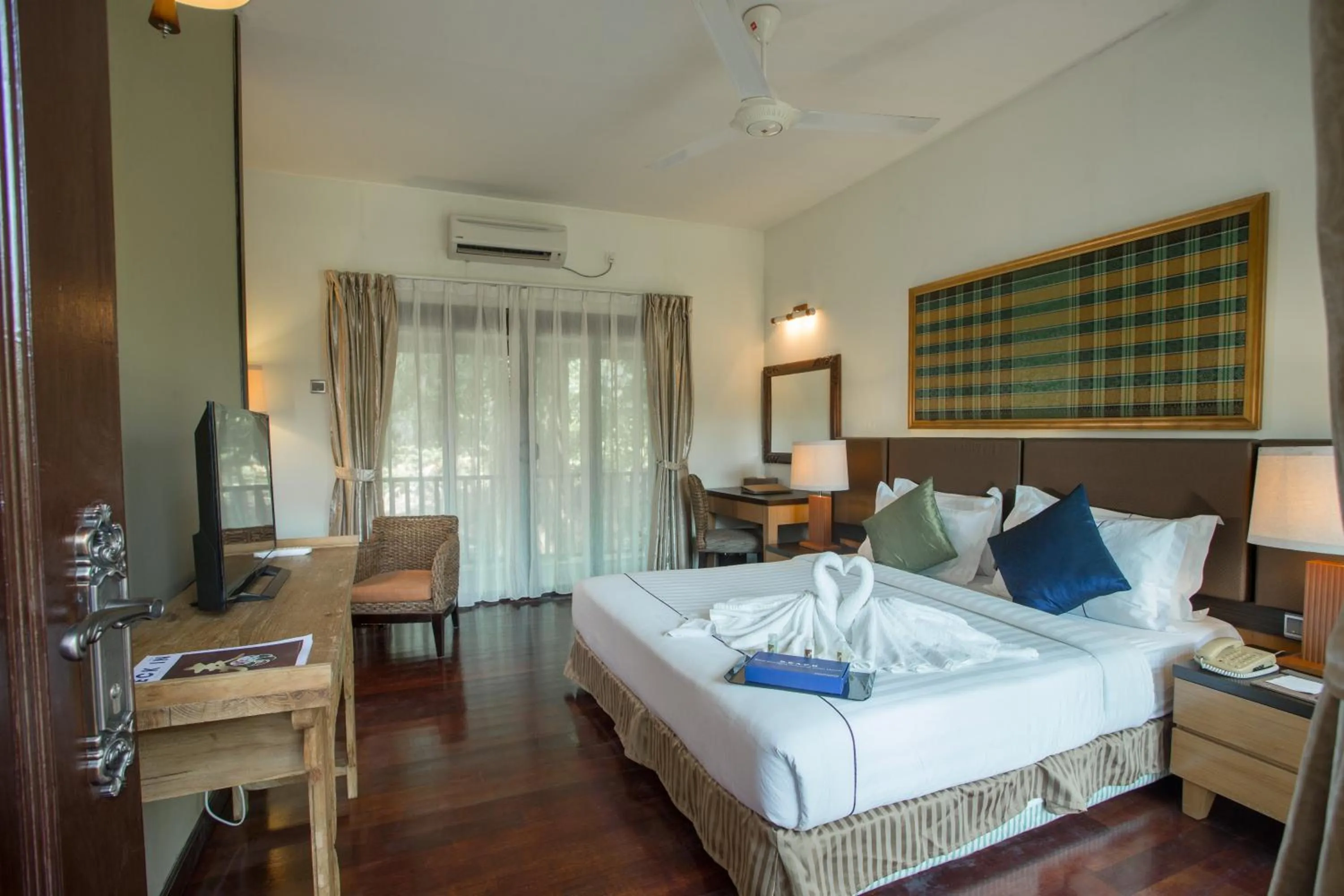 Bedroom, Bed in Tunamaya Beach & Spa Resort Tioman Island