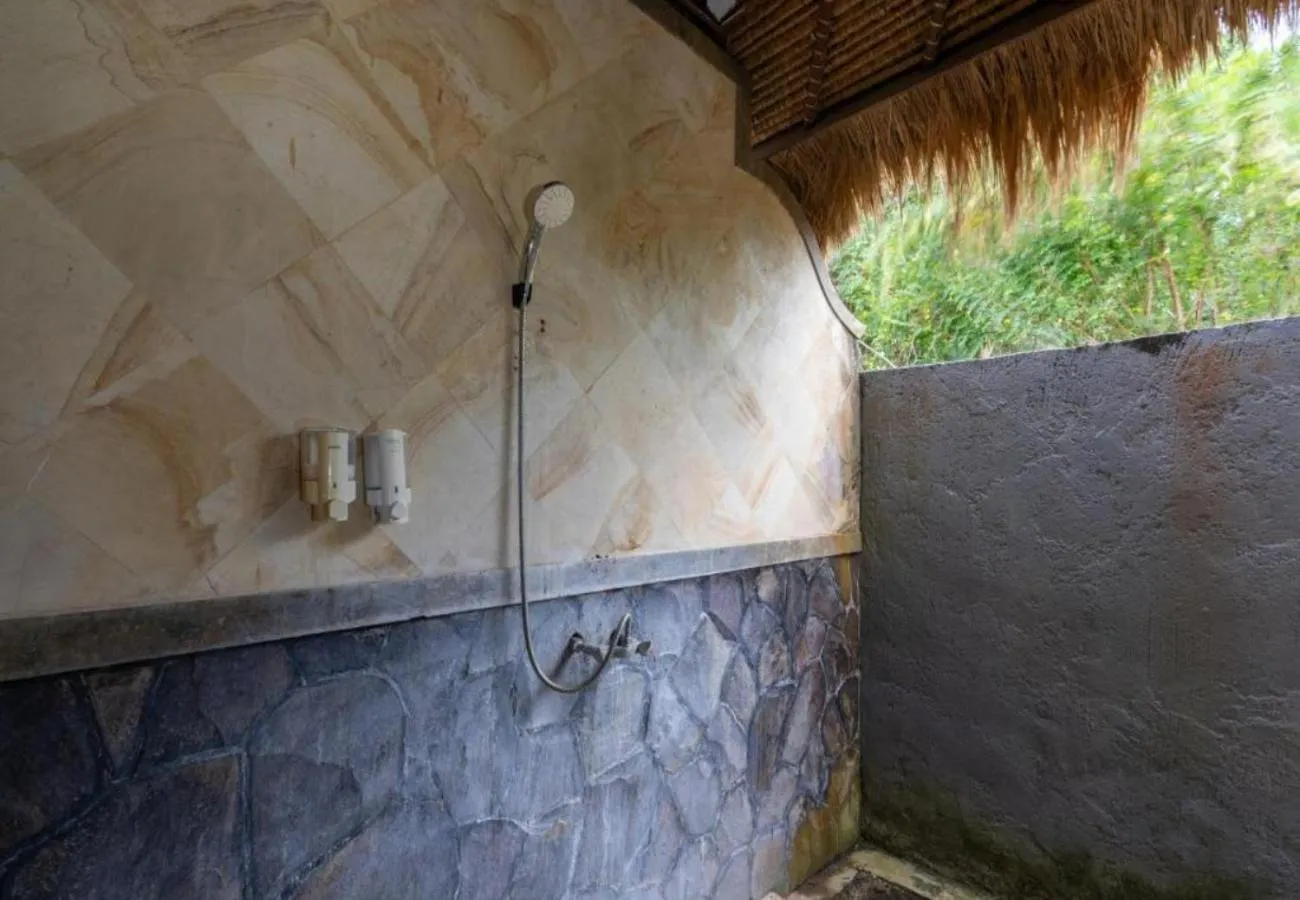 Bathroom in The Nichos Bungalows And Villas