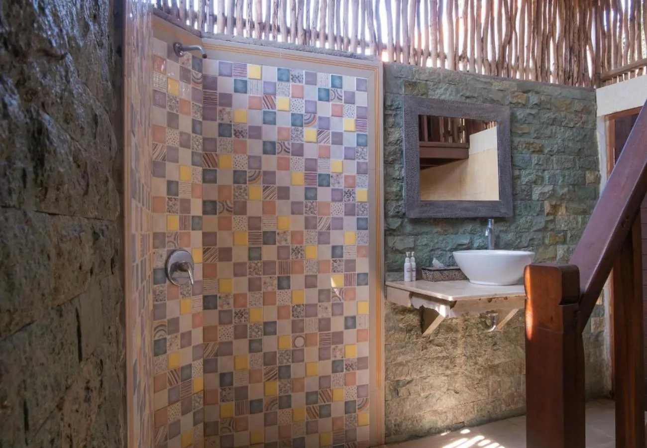 Bathroom in The Nichos Bungalows And Villas