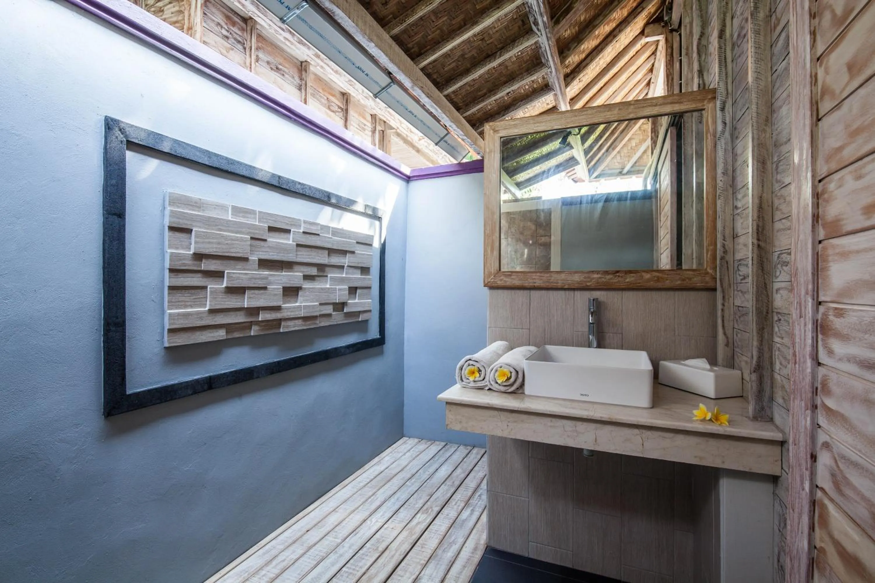 Bathroom in The Nichos Bungalows And Villas