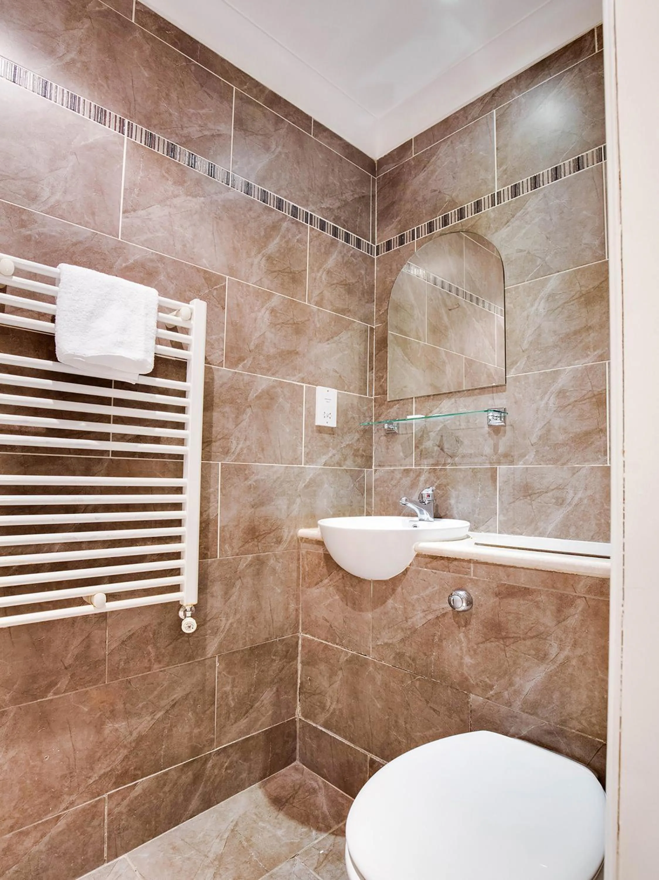 Bathroom in Lost Guest House Stirling