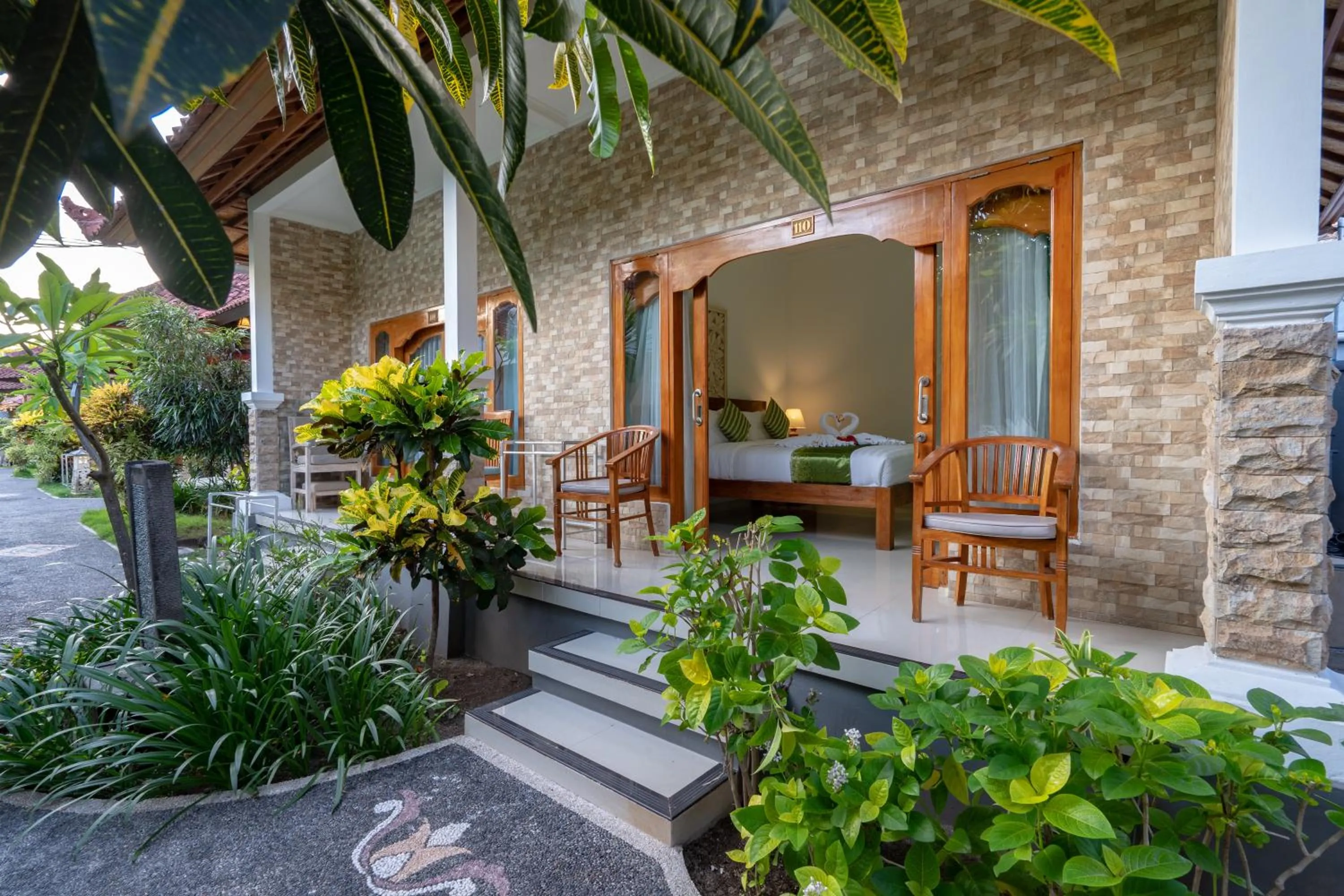 Facade/entrance in Nusa Indah Bungalow