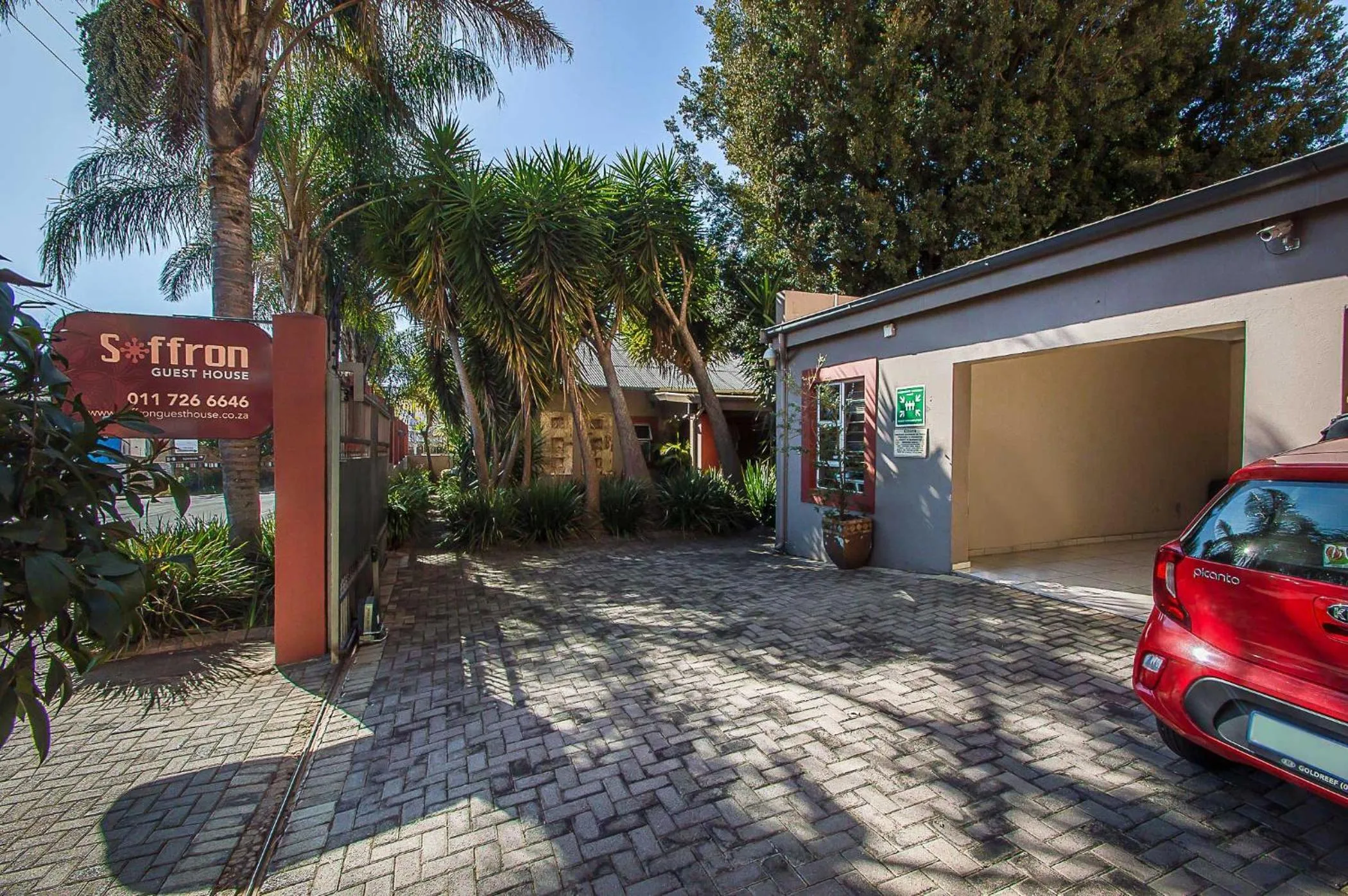 Parking in Saffron Guest House