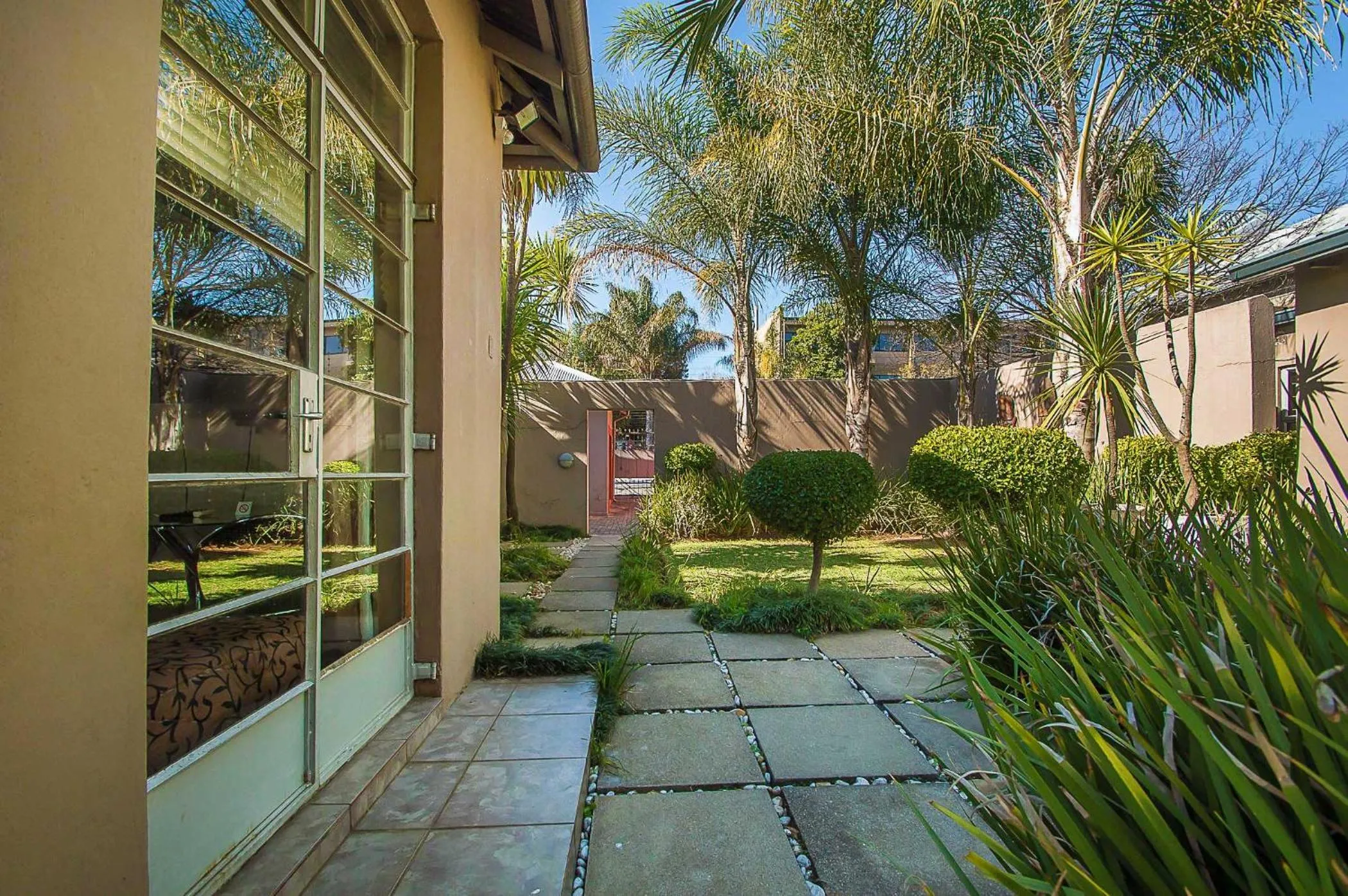 Garden in Saffron Guest House