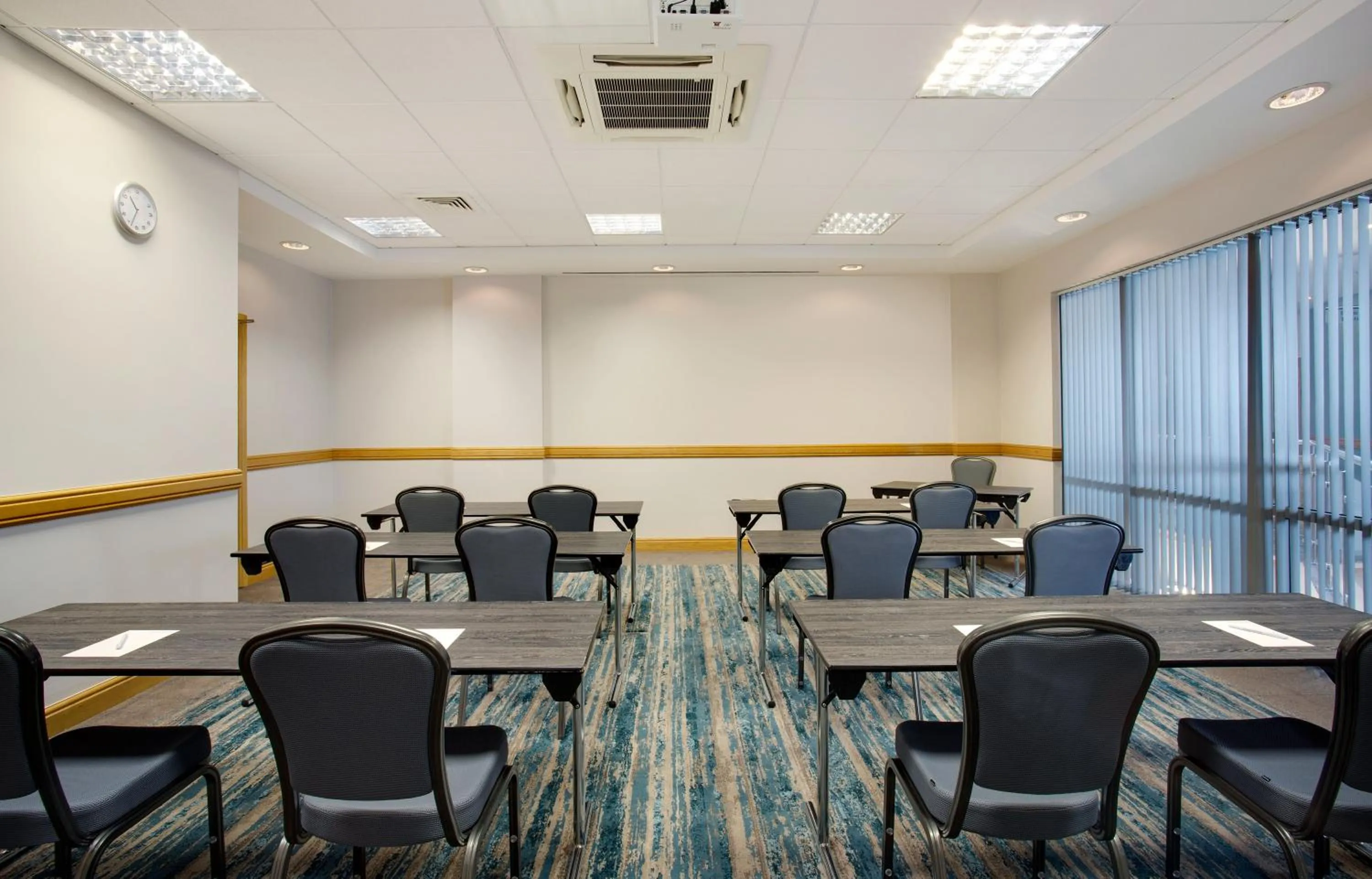 Meeting/conference room in Leonardo Hotel Liverpool