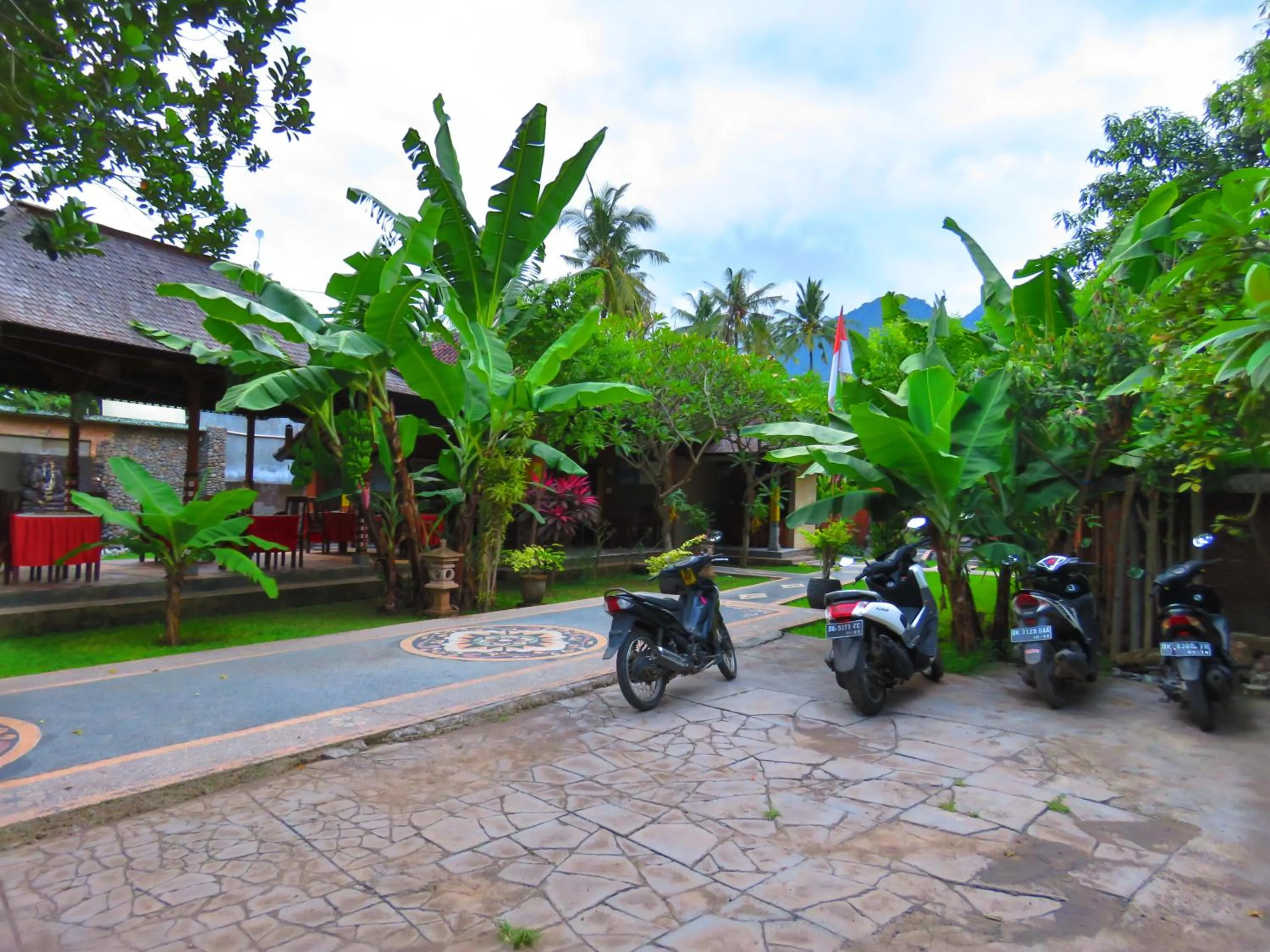 Area and facilities in Suka Sari Cottages