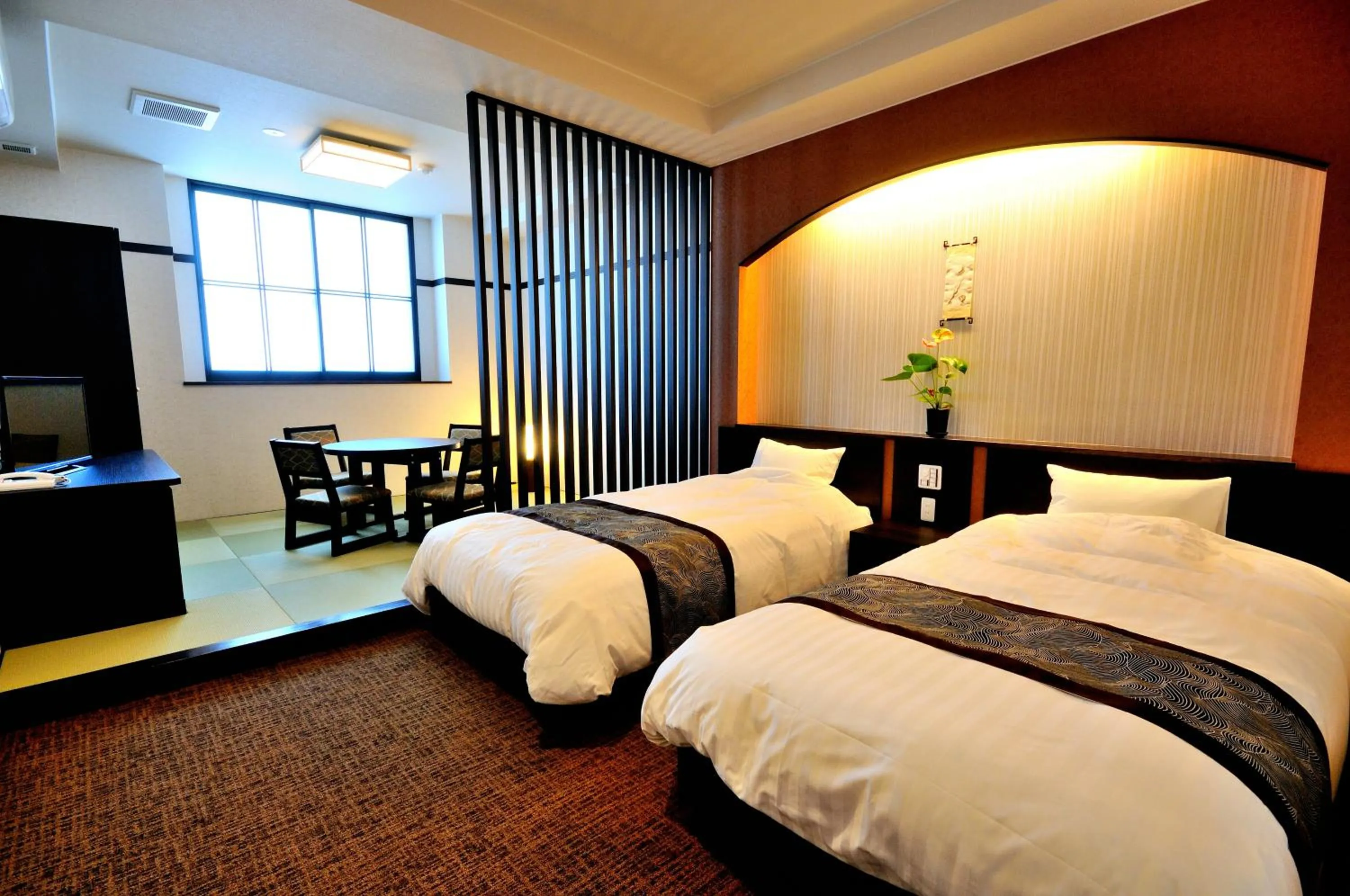 Photo of the whole room, Bed in Oyado Yukizumi