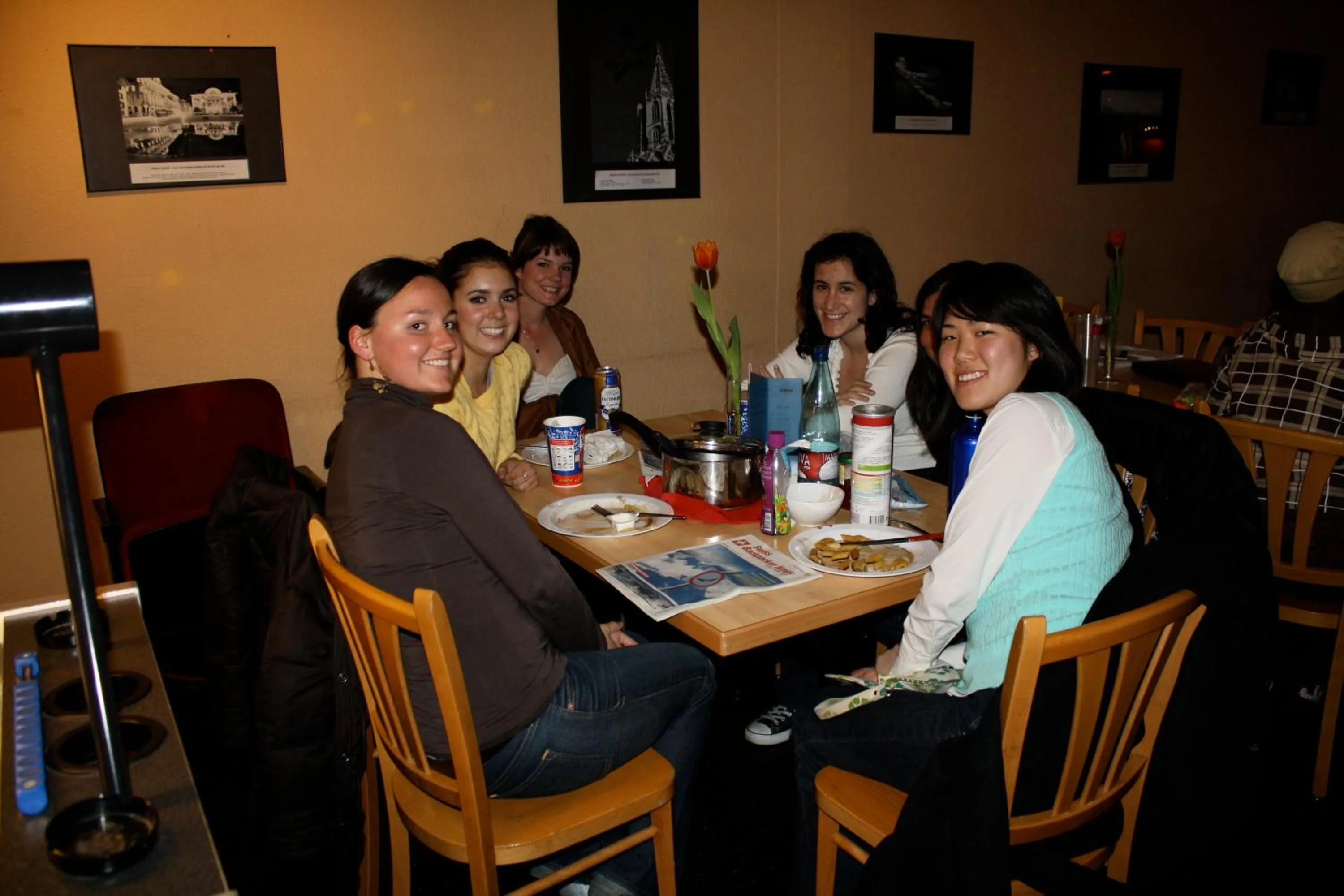 Restaurant/places to eat in Bern Backpackers Hotel Glocke