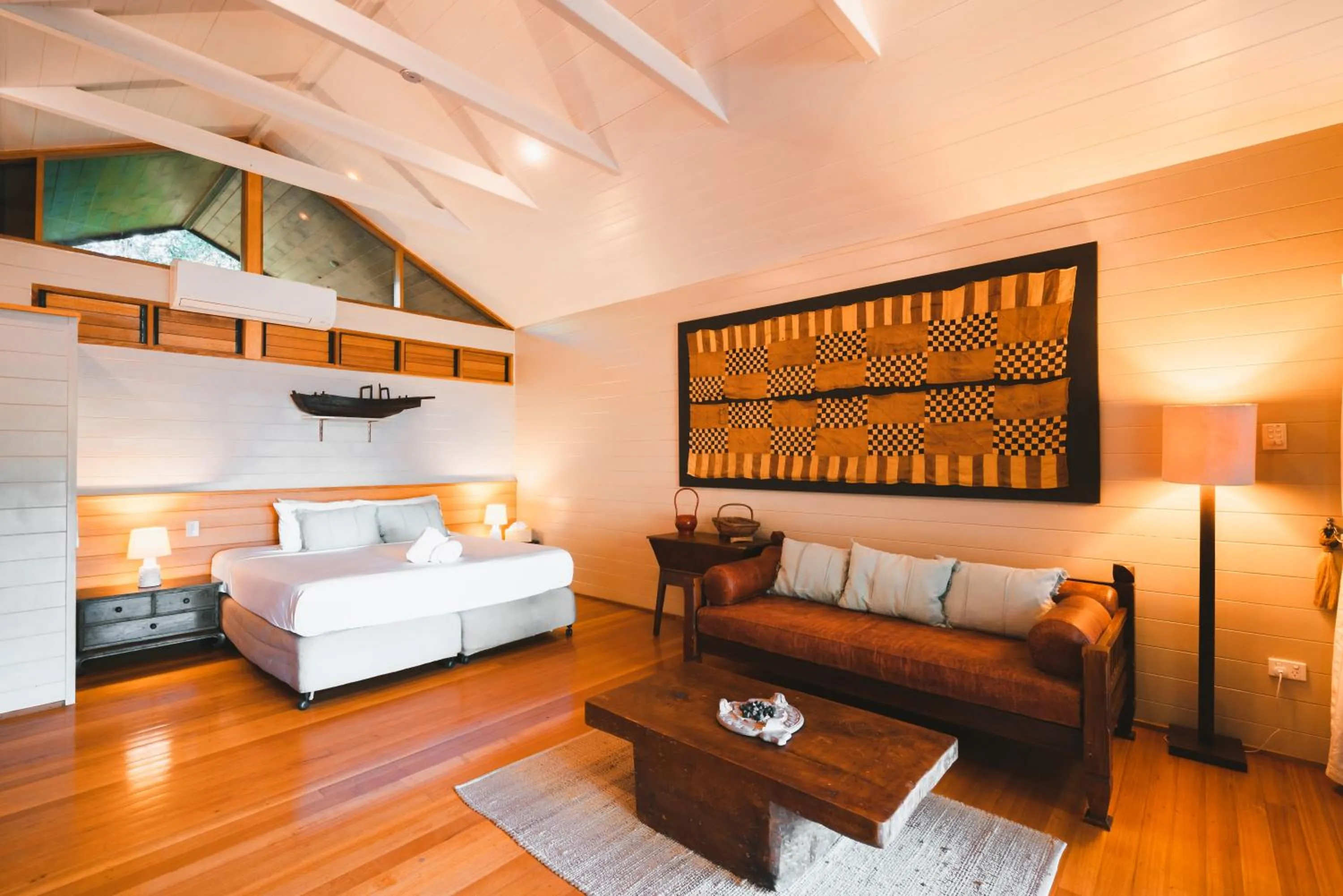 Bedroom, Bed in Paradise Cove Villa