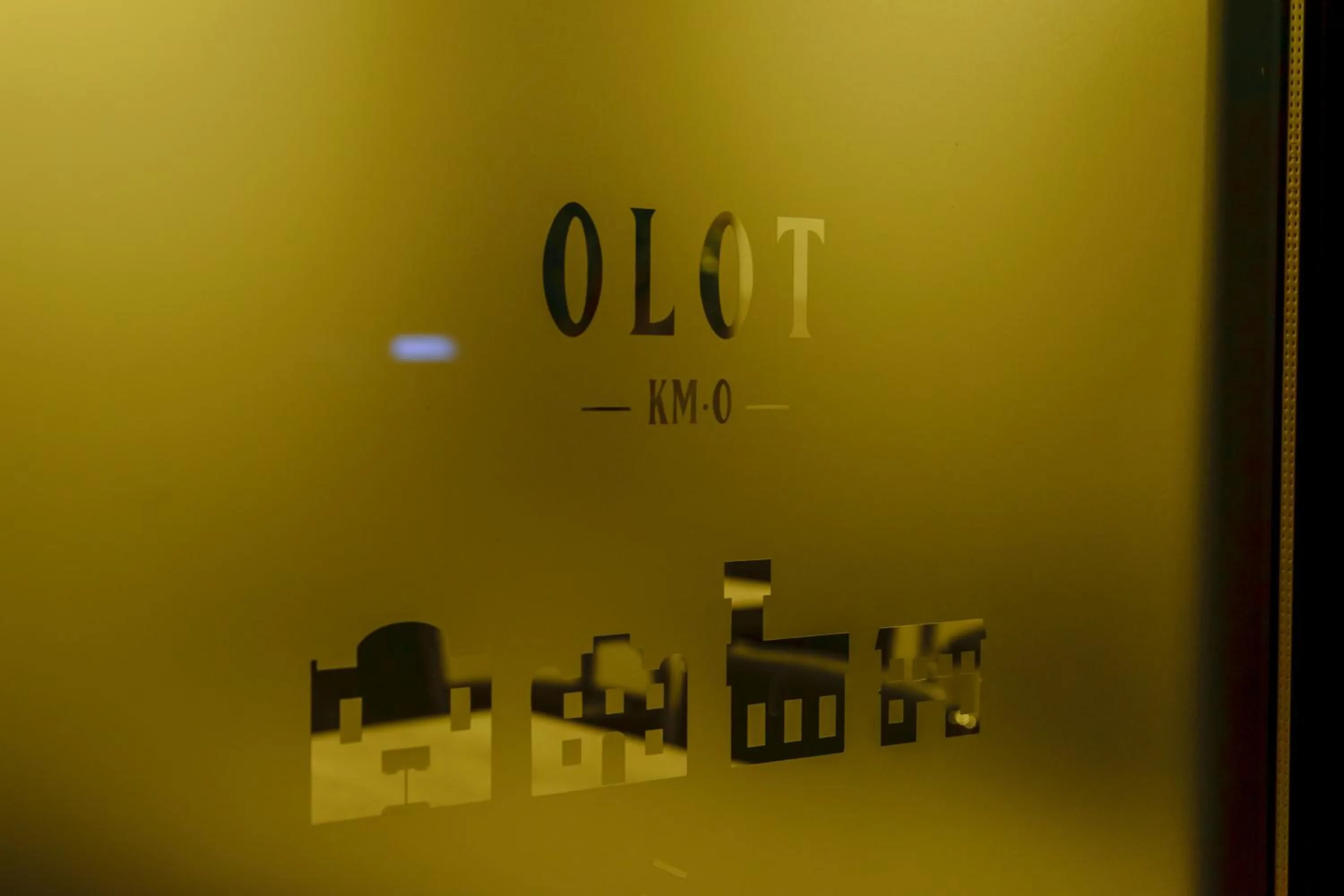 Night in Hotel Estació