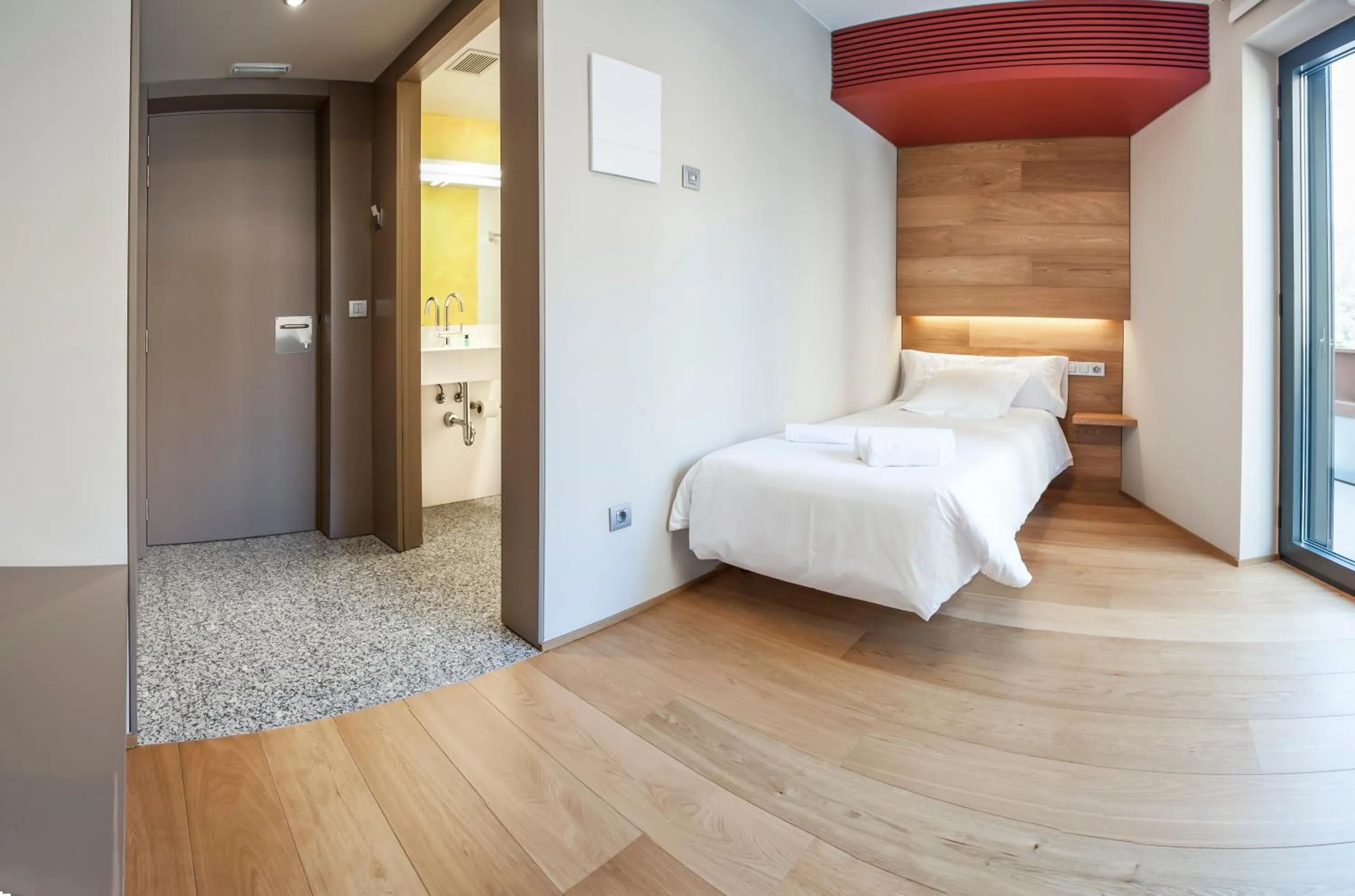 Photo of the whole room, Bed in Hotel Estació