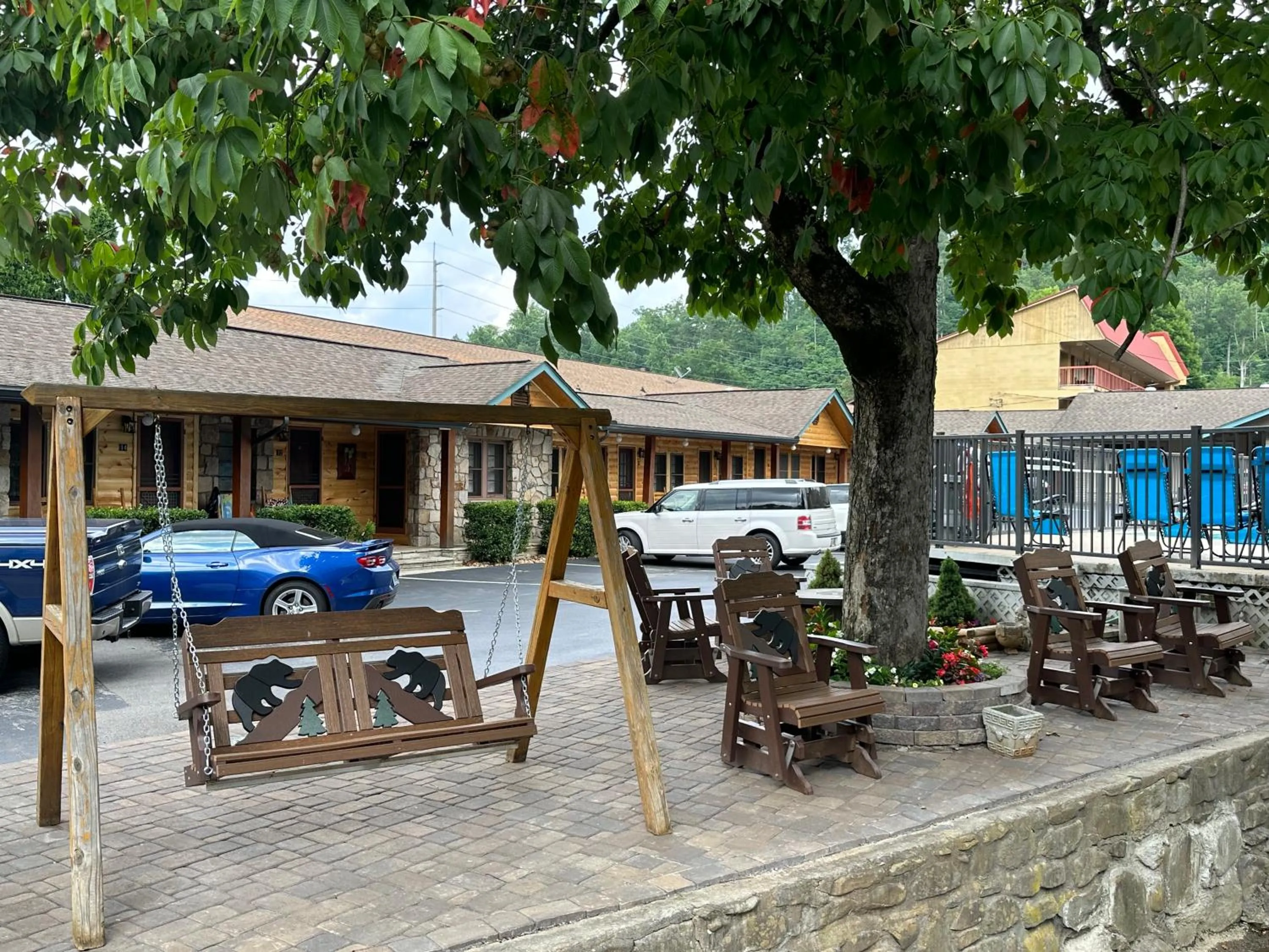 Property building in Marshall's Creek Rest Motel