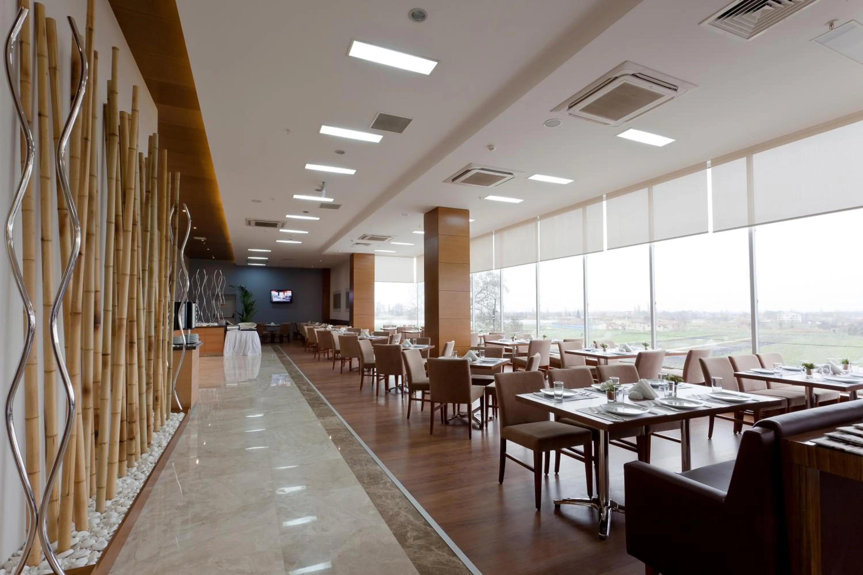 Restaurant/places to eat in Orucoglu Oreko Hotel