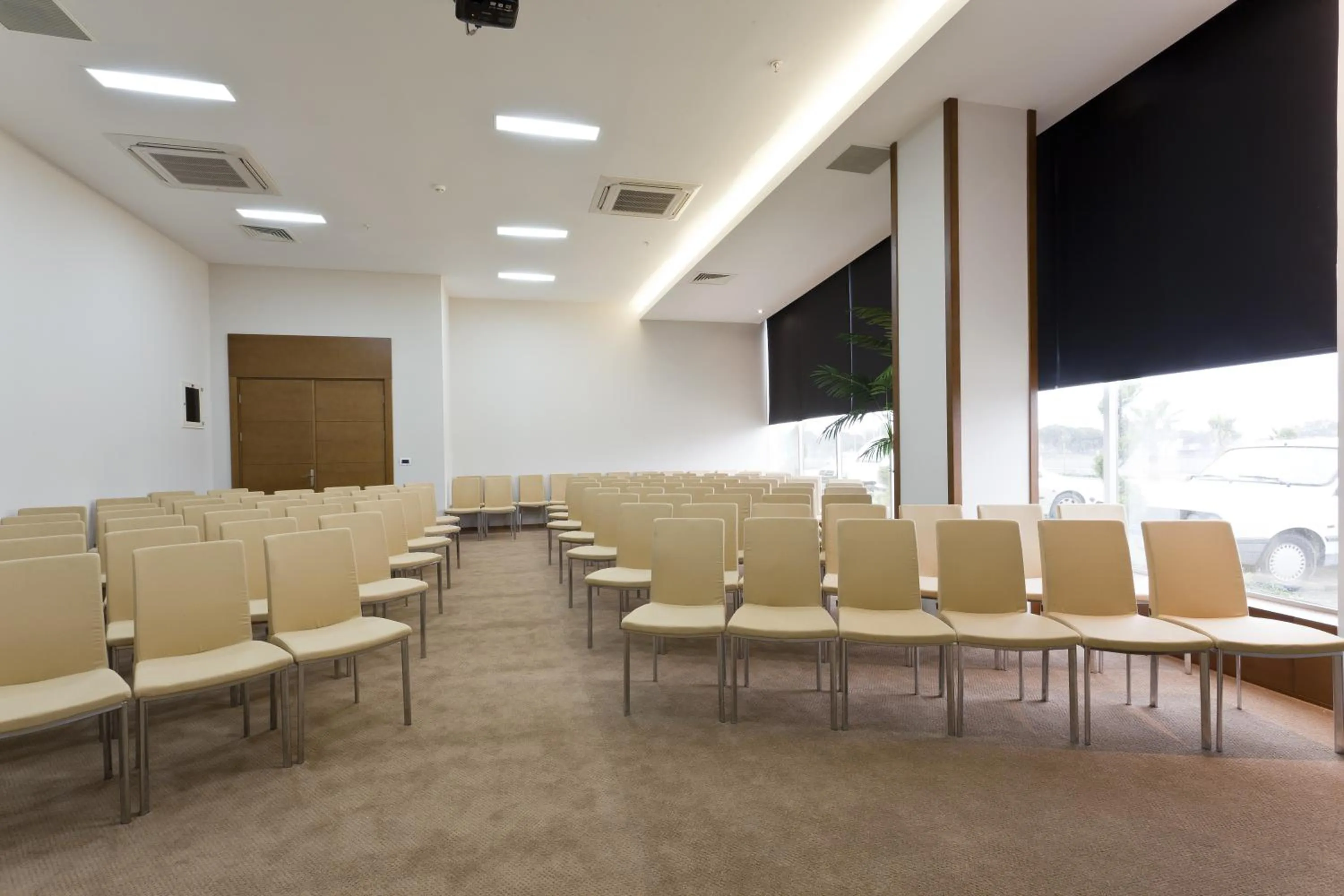 Meeting/conference room in Orucoglu Oreko Hotel