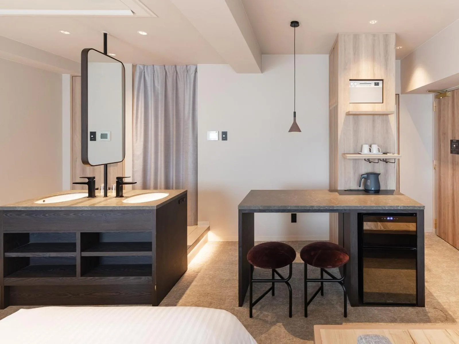 Bed in The OneFive Osaka Namba Kuromon