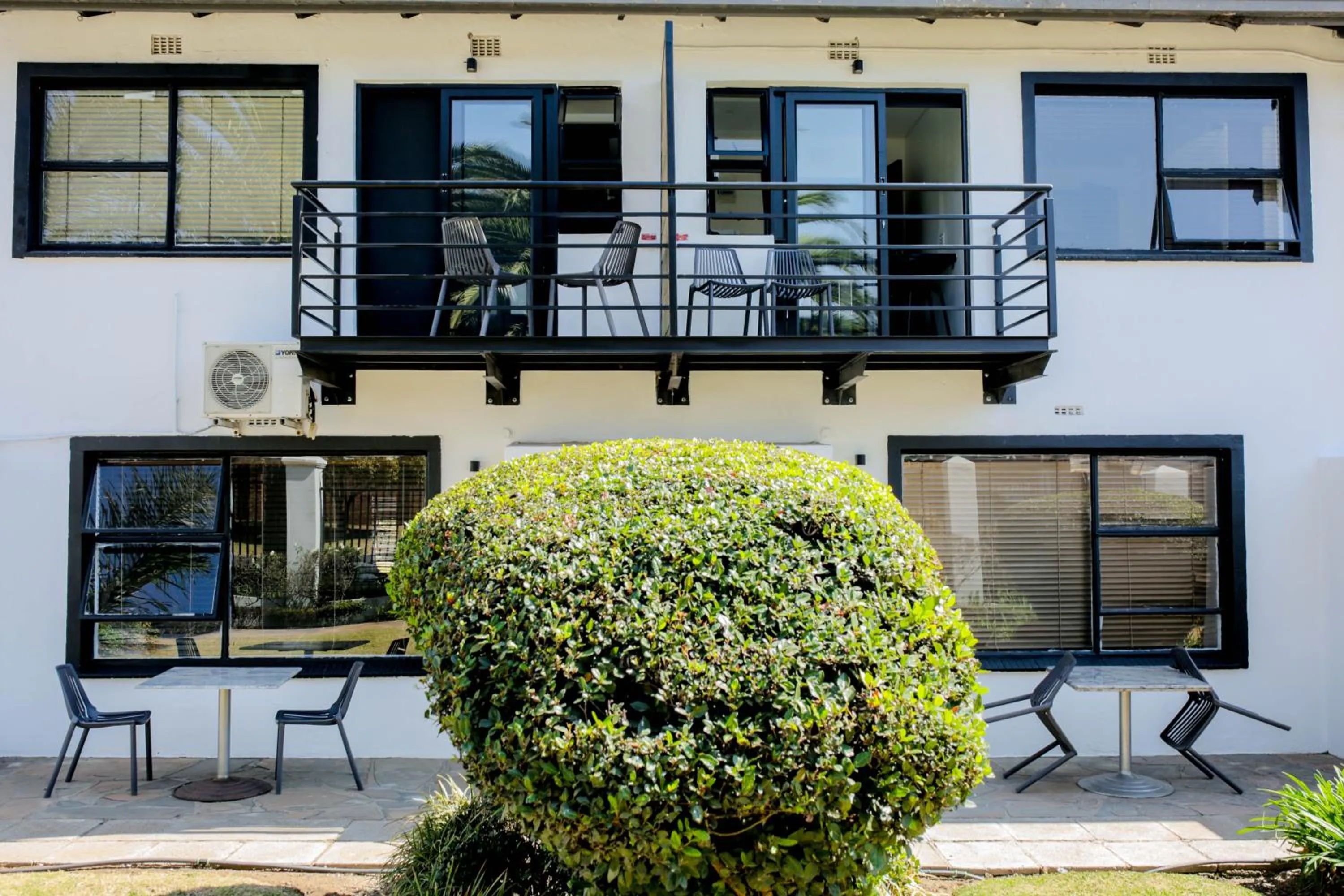 Property building in Vetho 1 Apartments OR Tambo Airport