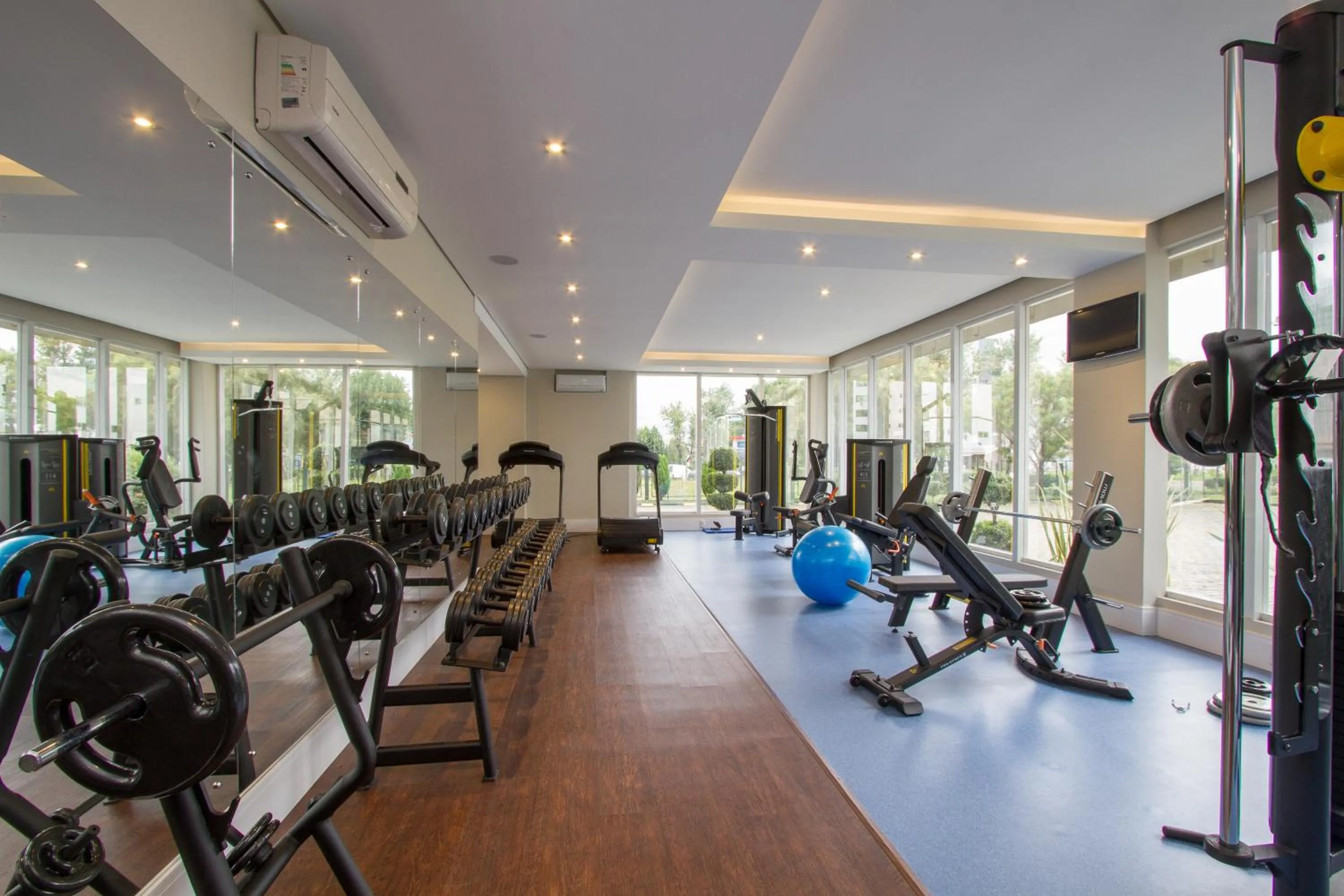 Fitness centre/facilities in Hotel Le Canard Lages