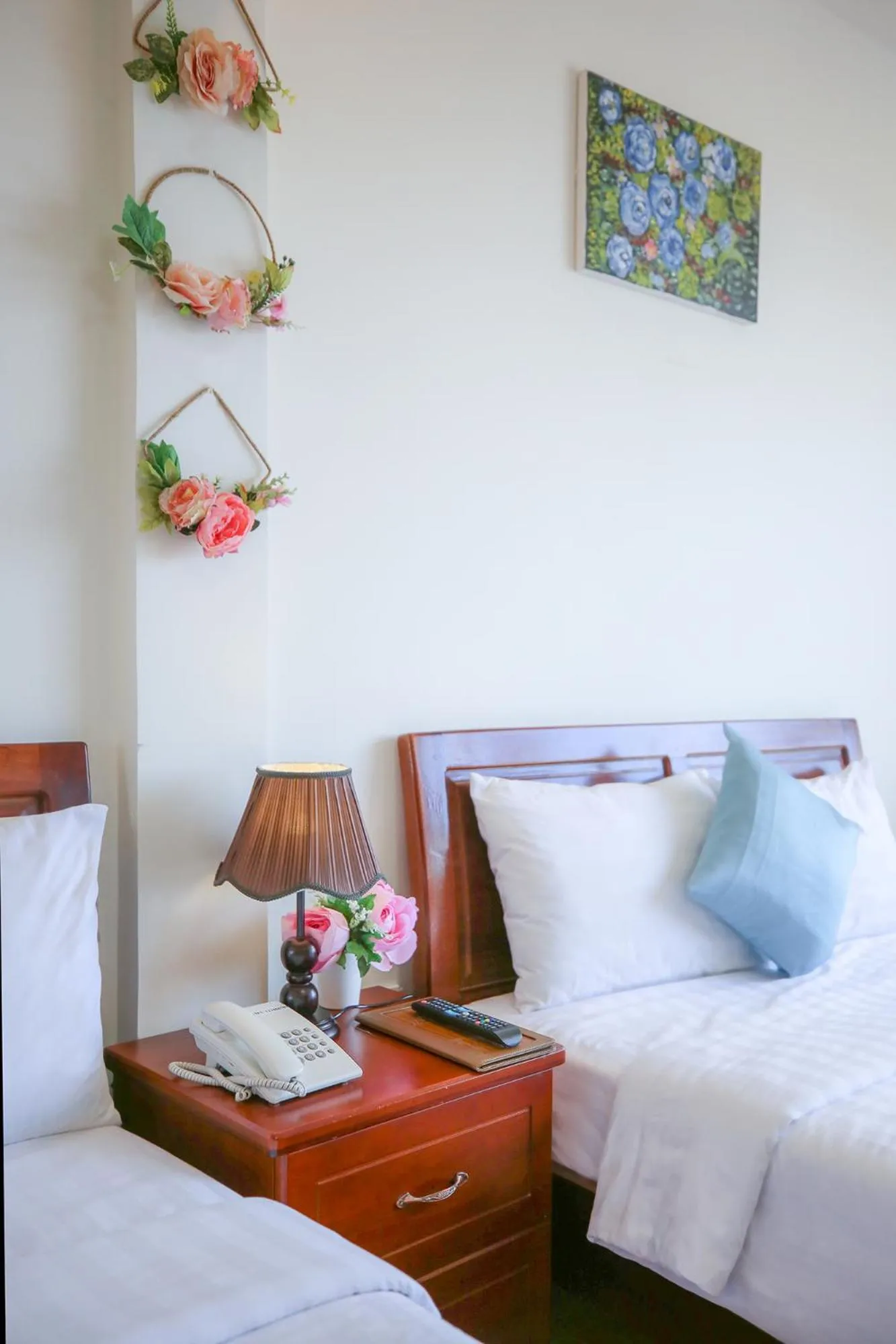 Bed in Rose Valley Hotel Da Lat Vietnam