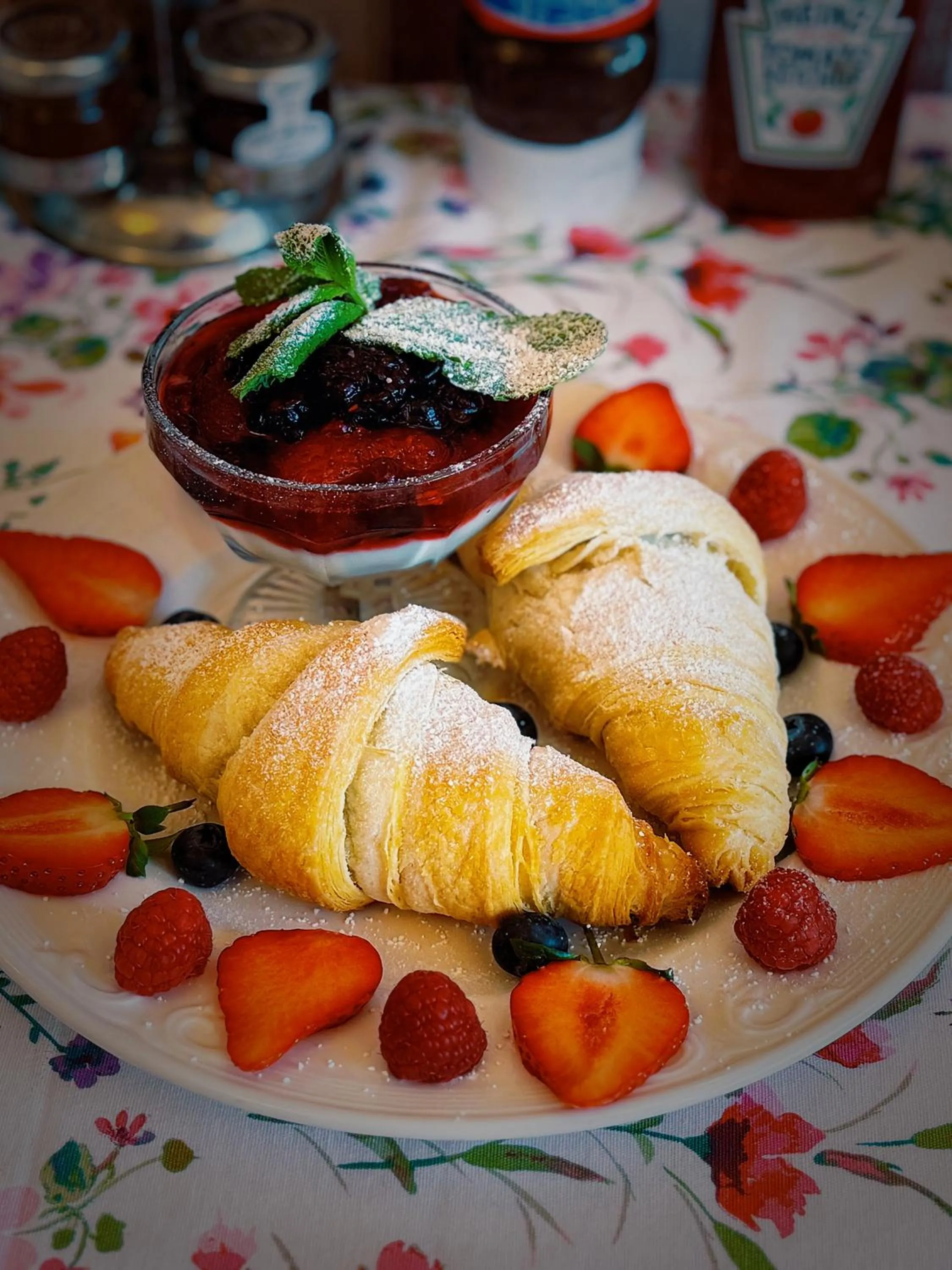 Breakfast in The Robin Hill