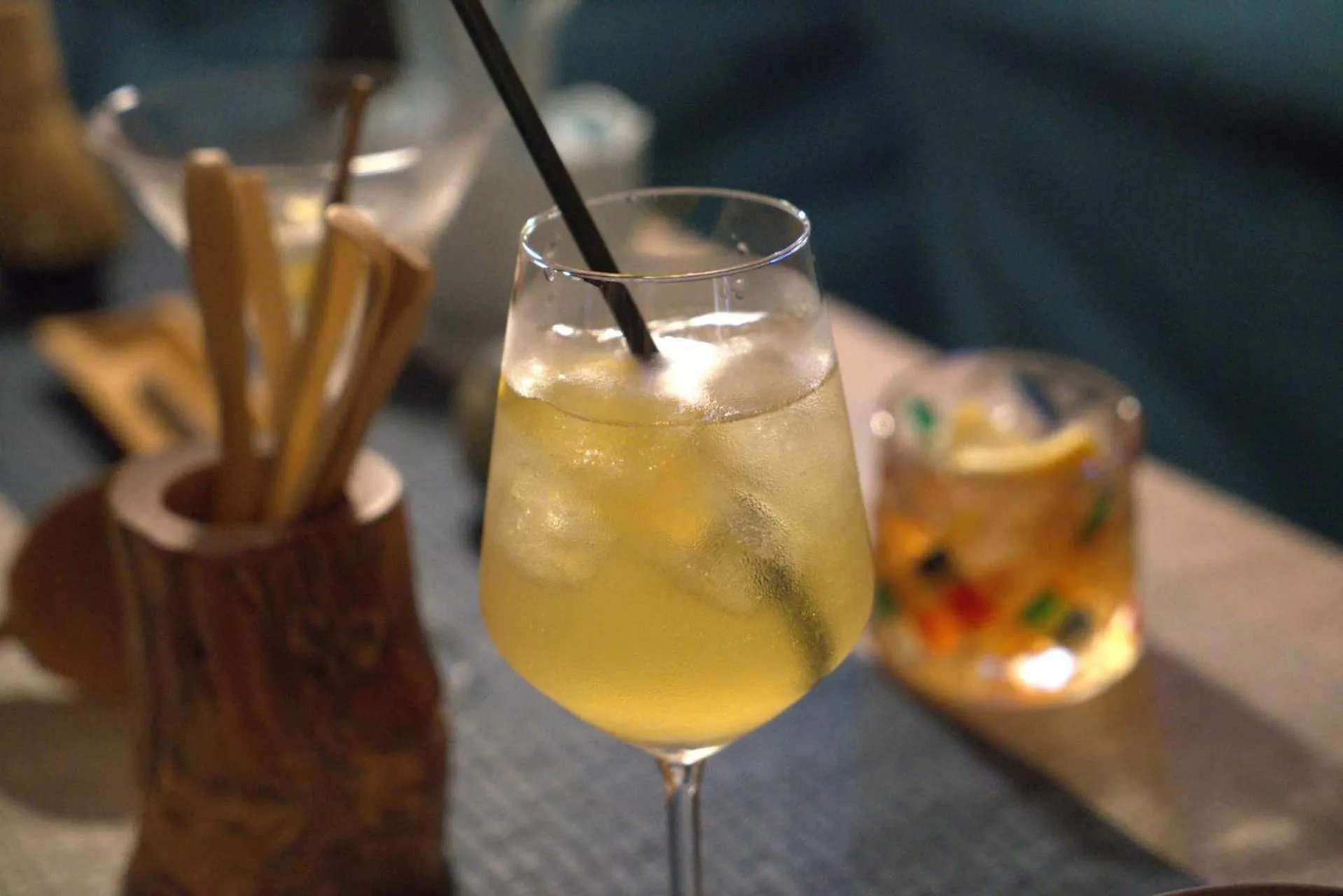 Lounge or bar in The Robin Hill