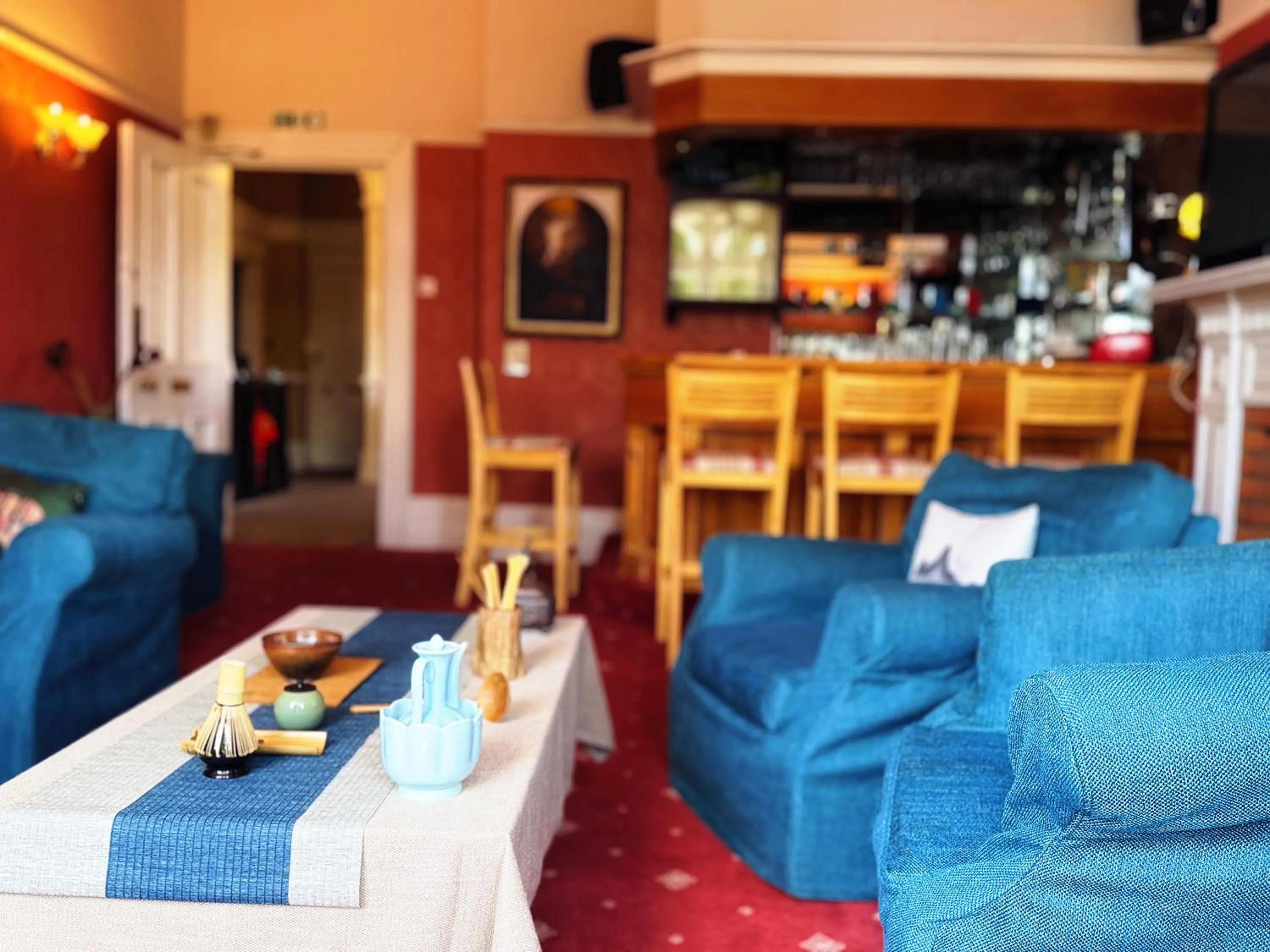 Lounge or bar in The Robin Hill