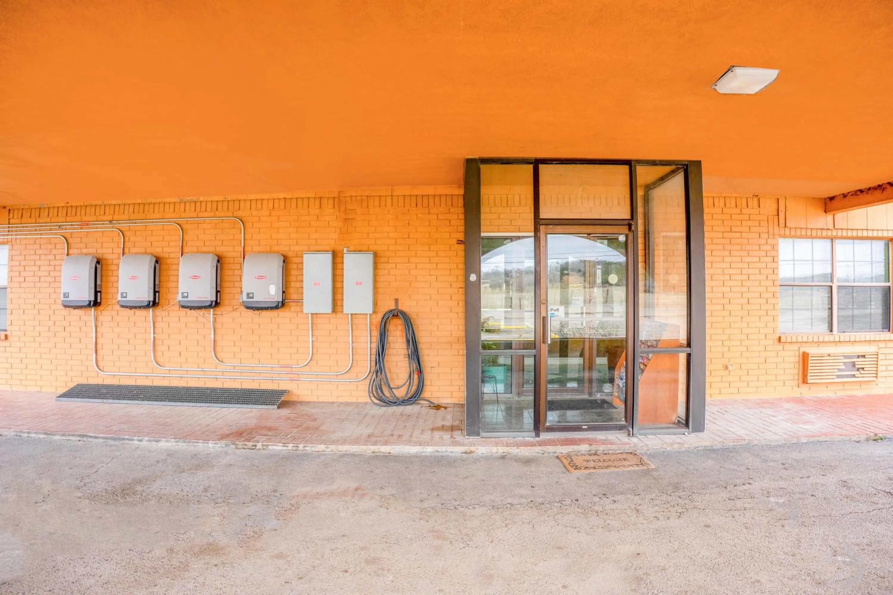 Facade/entrance in Executive Inn By OYO Mineral Wells US-180