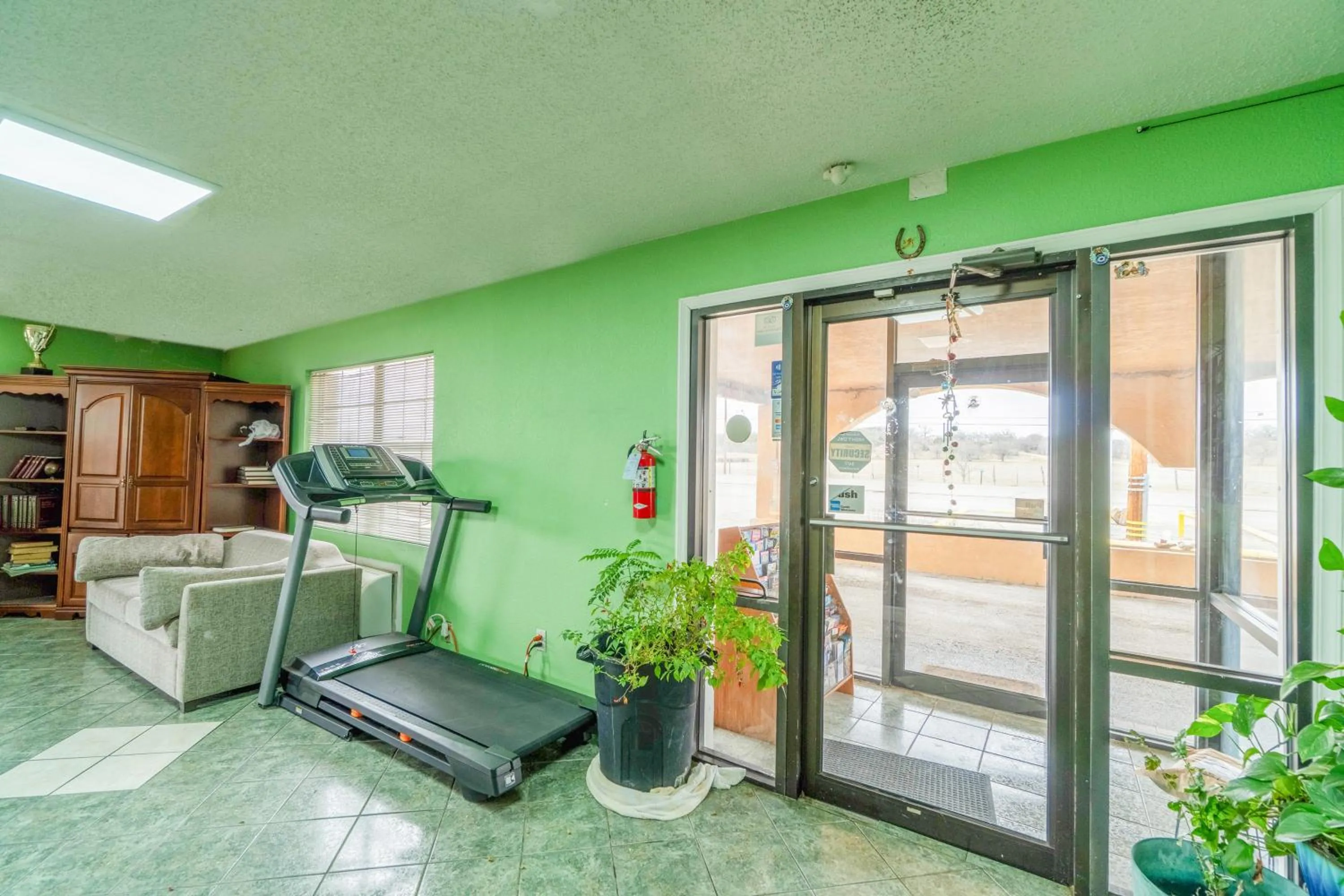 Lobby or reception in Executive Inn By OYO Mineral Wells US-180