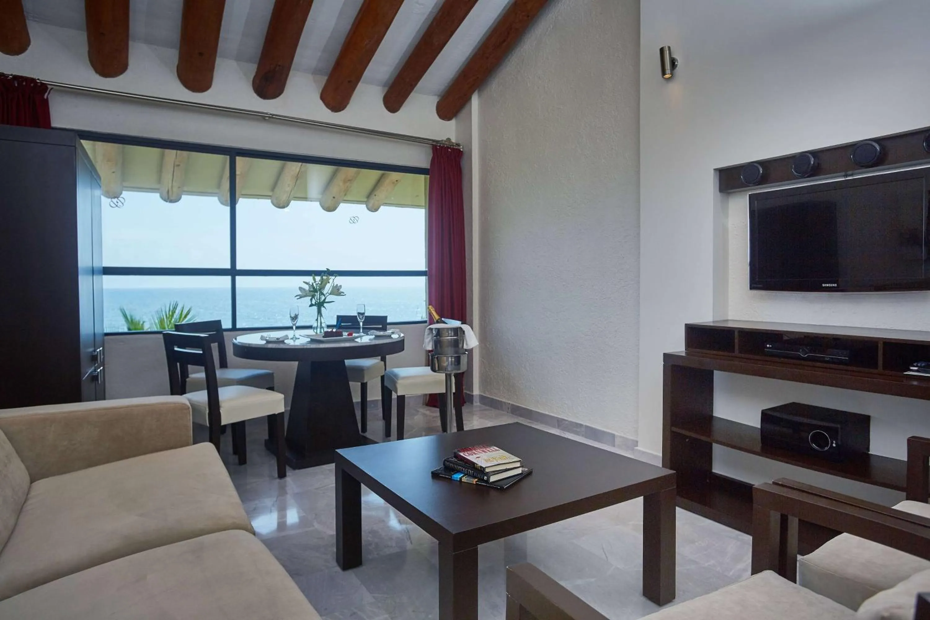 Photo of the whole room in Occidental Nuevo Vallarta - All Inclusive