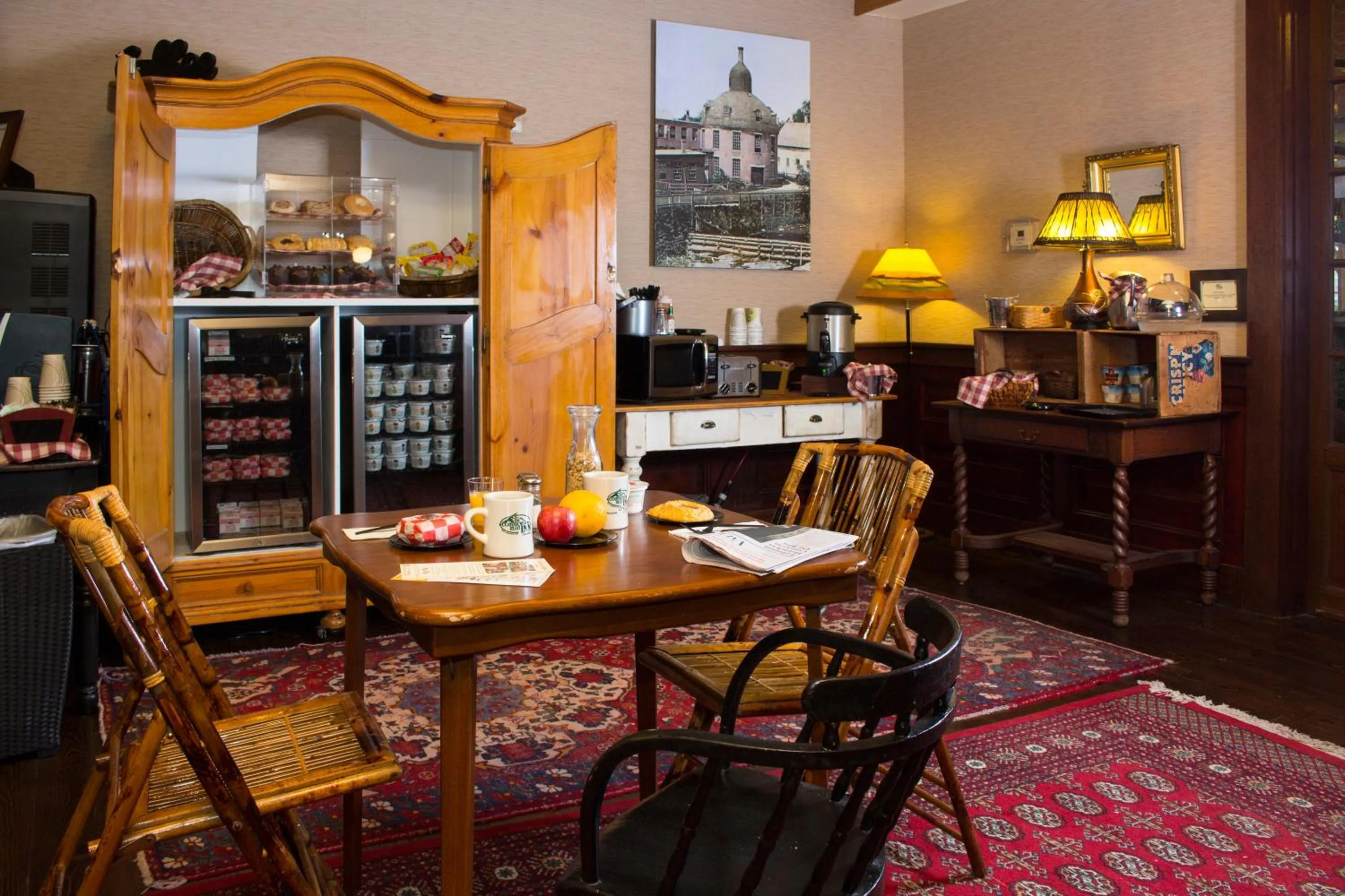 Lobby or reception in The Common Man Inn & Restaurant