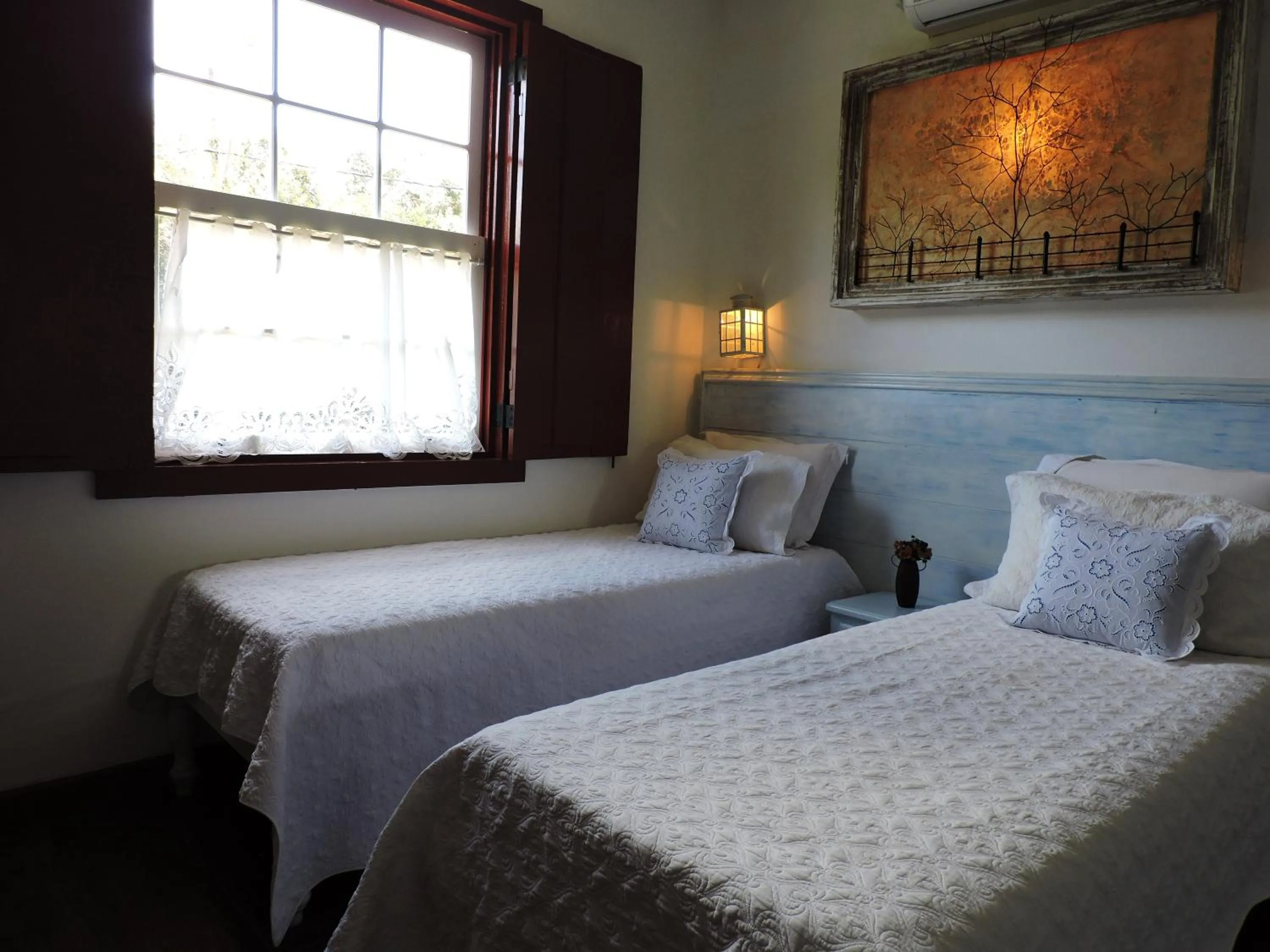 Bedroom, Bed in Pousada Araujo Bazilio