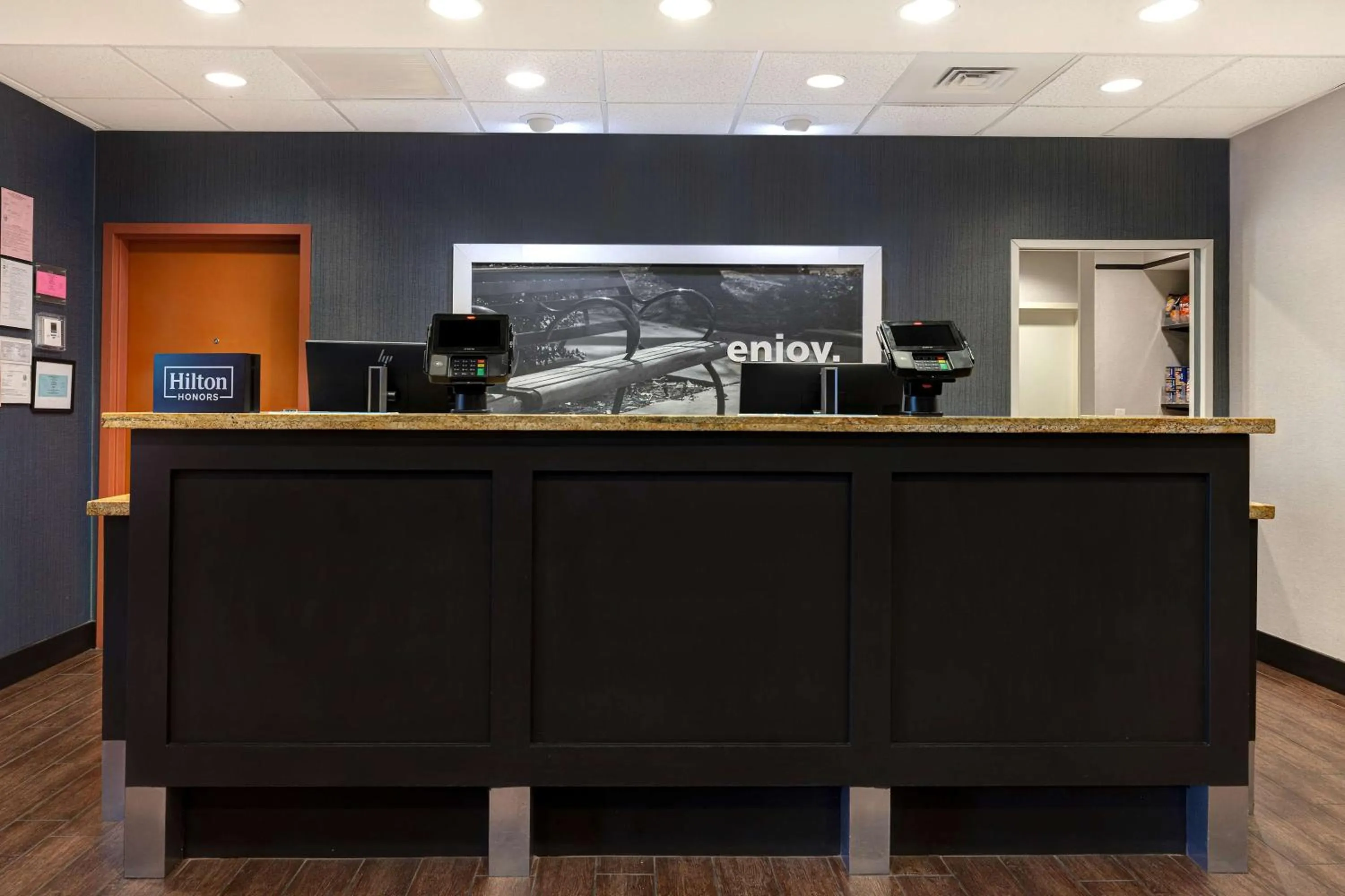 Lobby or reception in Hampton Inn & Suites San Luis Obispo