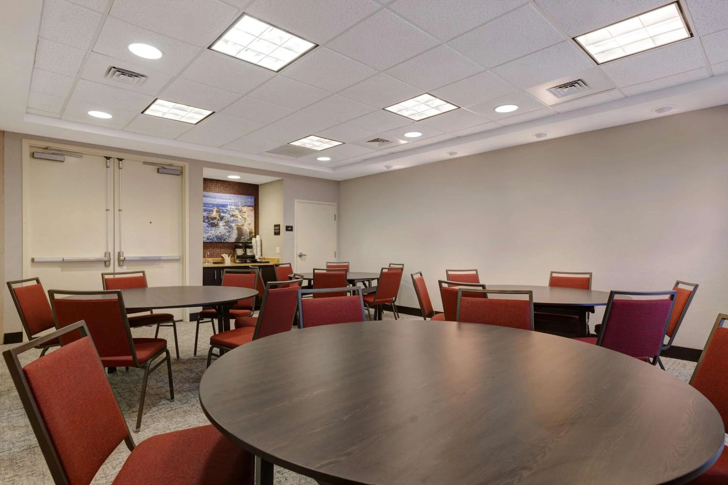 Meeting/conference room in Hampton Inn & Suites San Luis Obispo