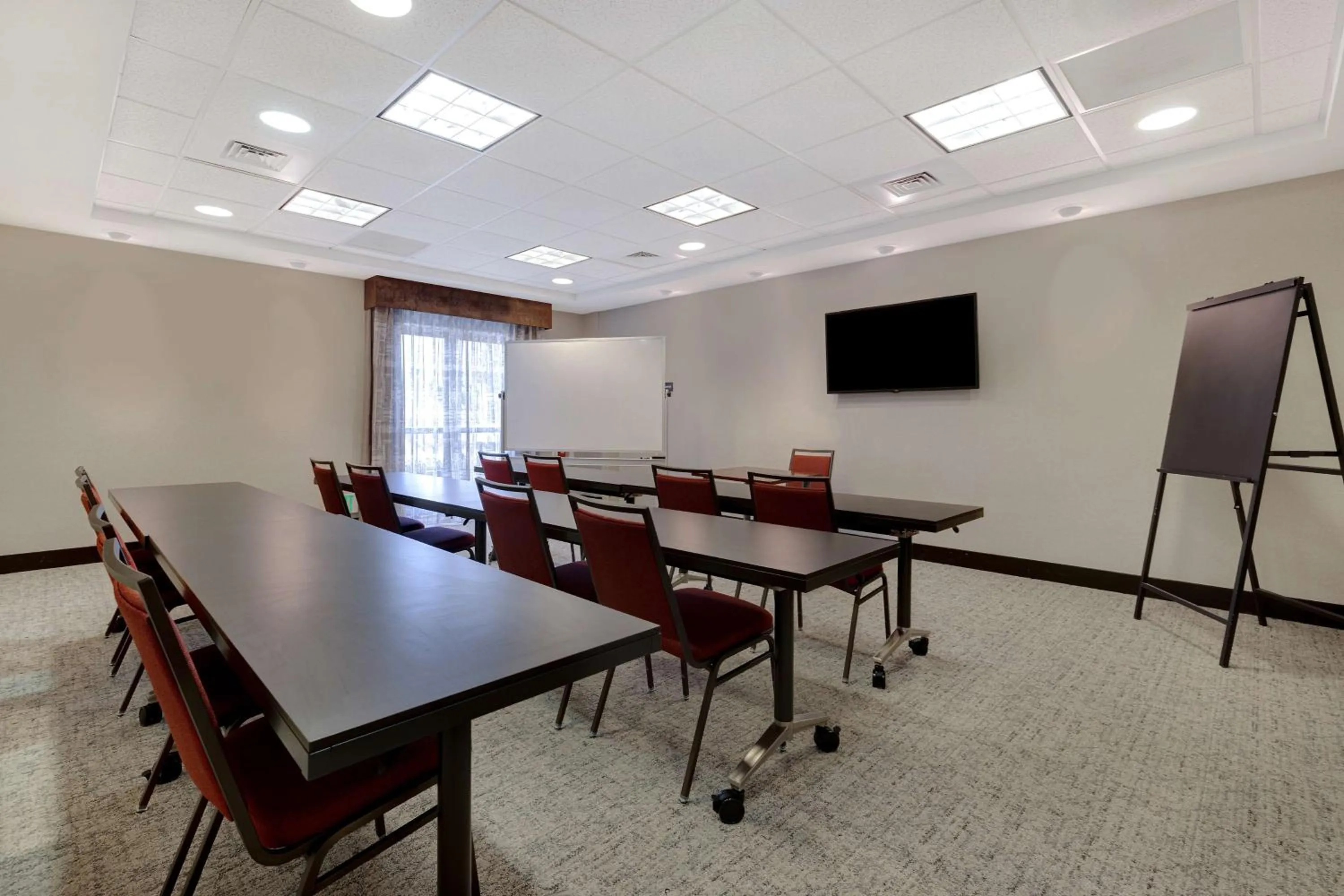 Meeting/conference room in Hampton Inn & Suites San Luis Obispo
