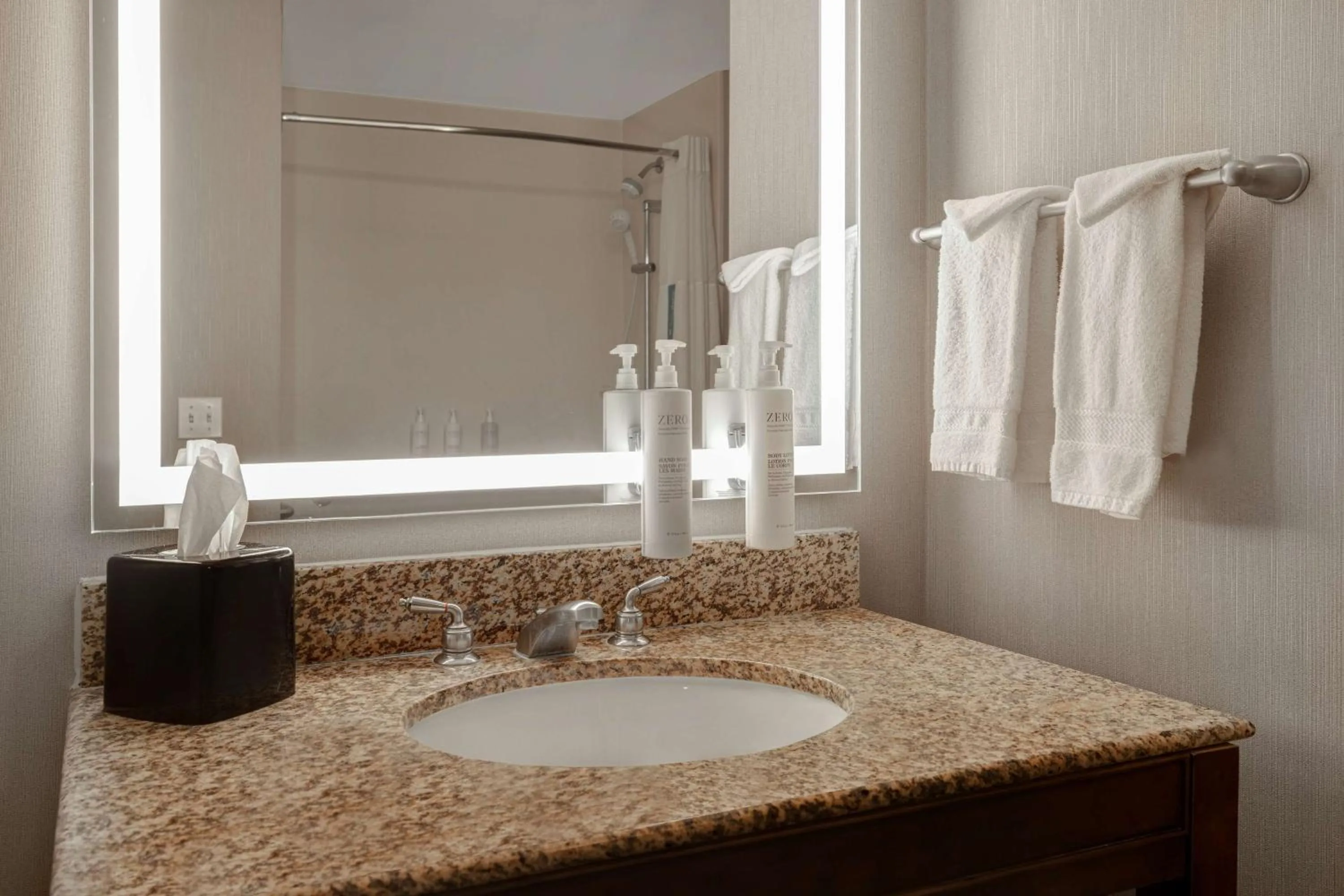 Bathroom in Hampton Inn & Suites San Luis Obispo