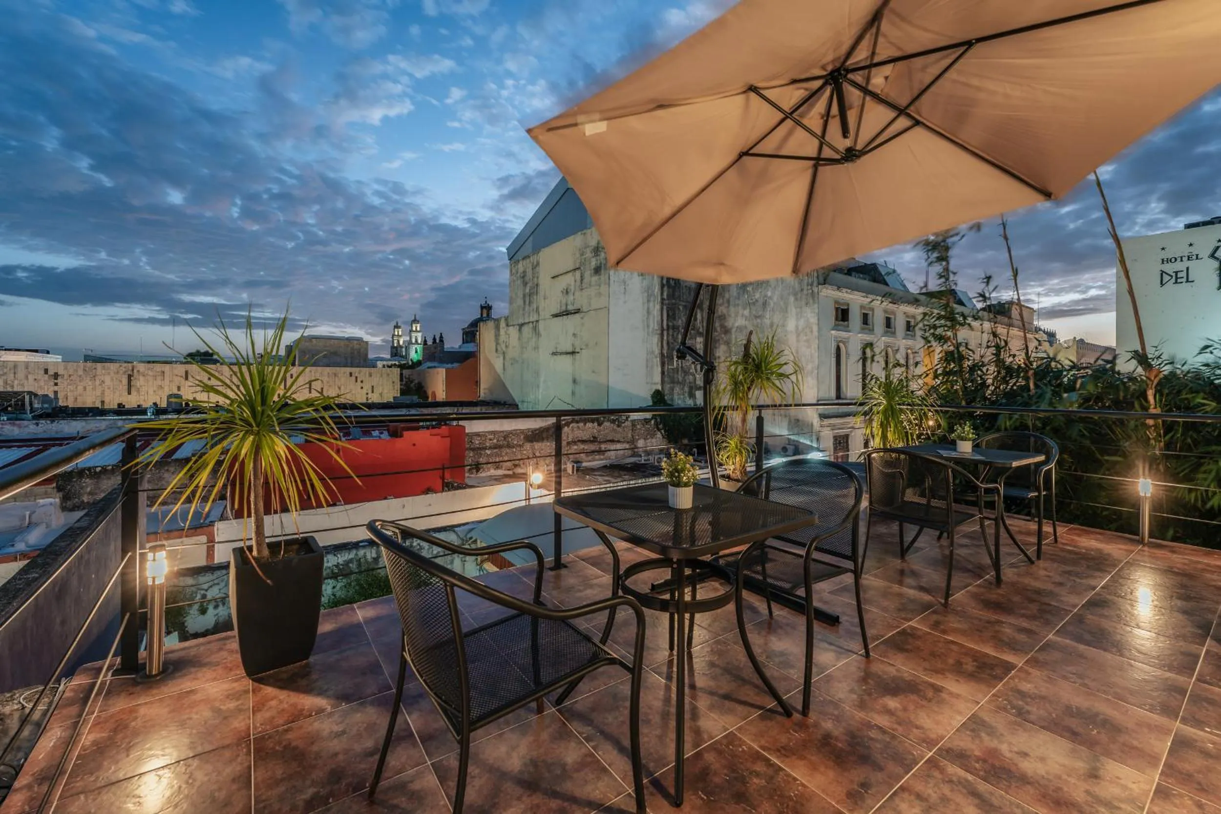 Balcony/Terrace in Hotel Casa Nova, Merida