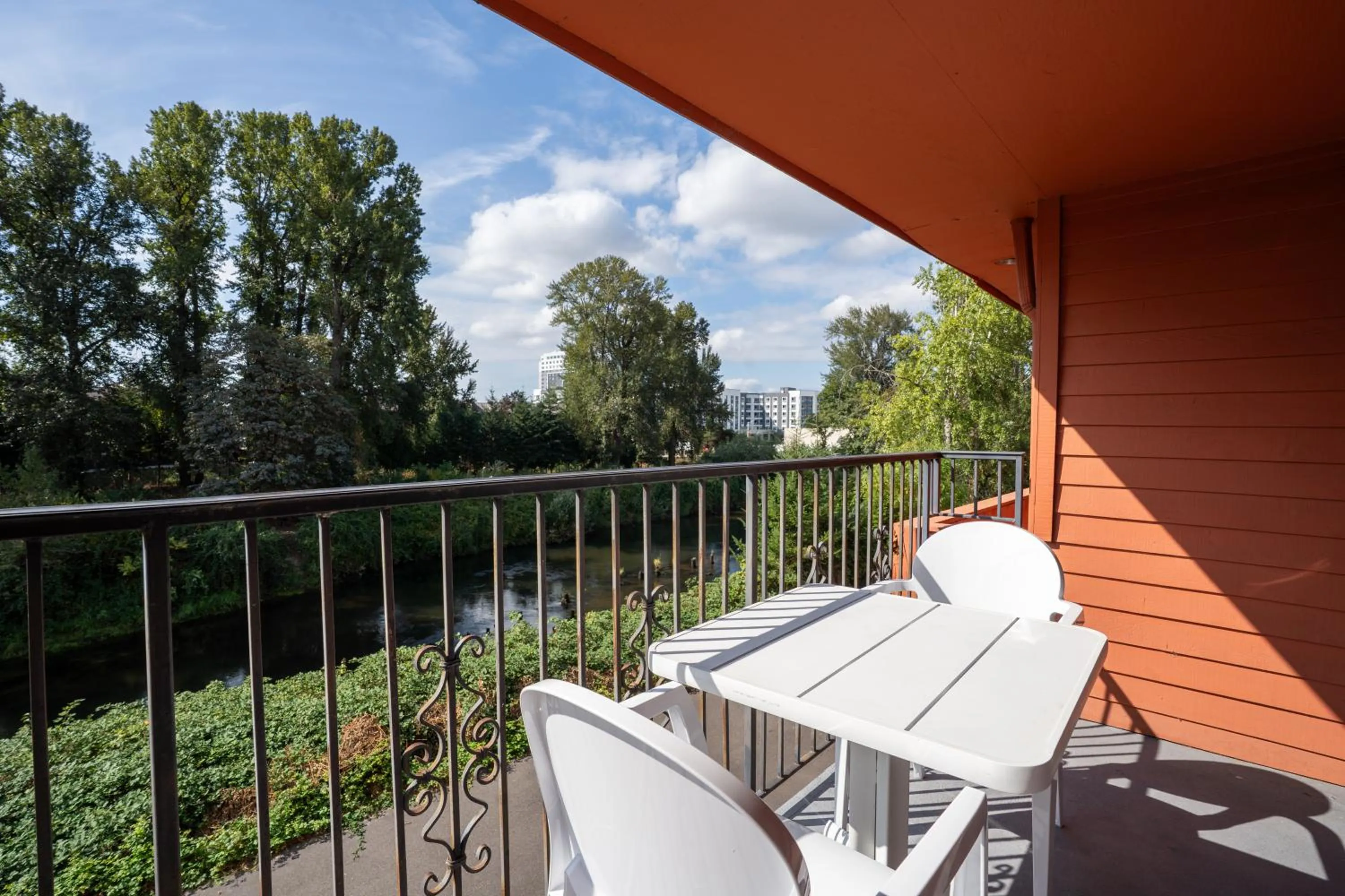 Balcony/Terrace in Ramada by Wyndham Tukwila Southcenter