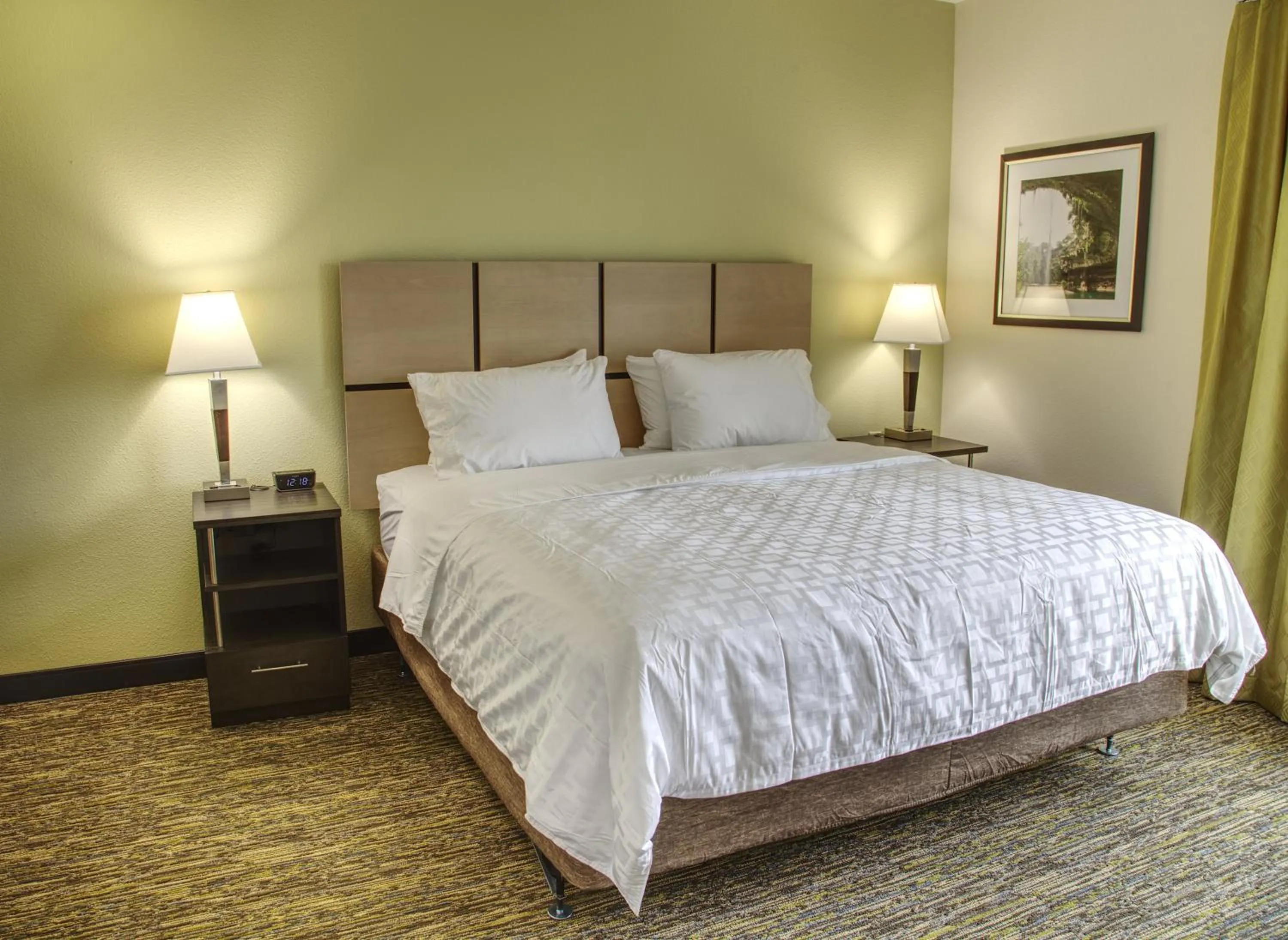 Bedroom, Bed in Candlewood Suites - Austin North by IHG