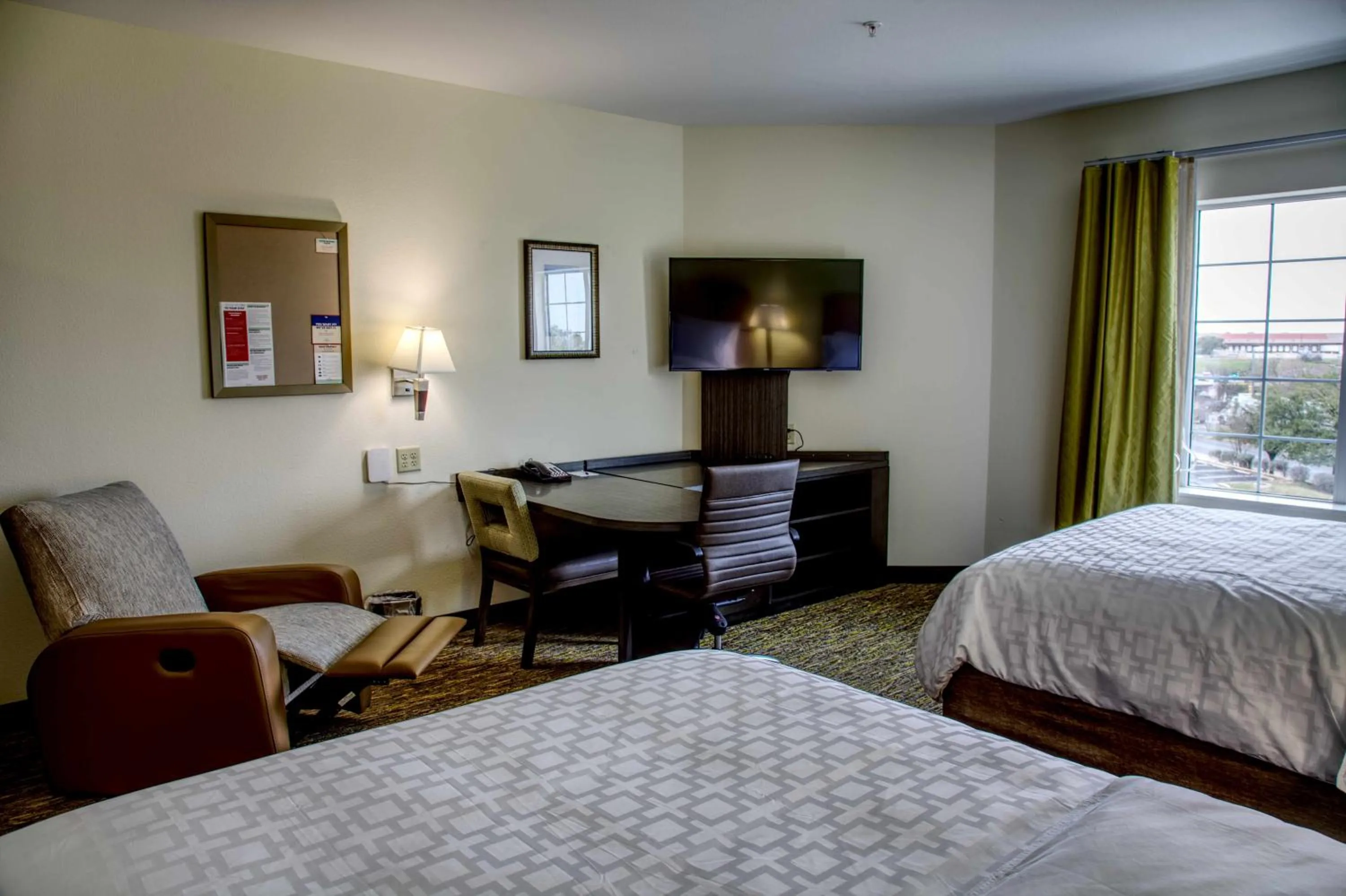 Photo of the whole room, Bed in Candlewood Suites - Austin North by IHG