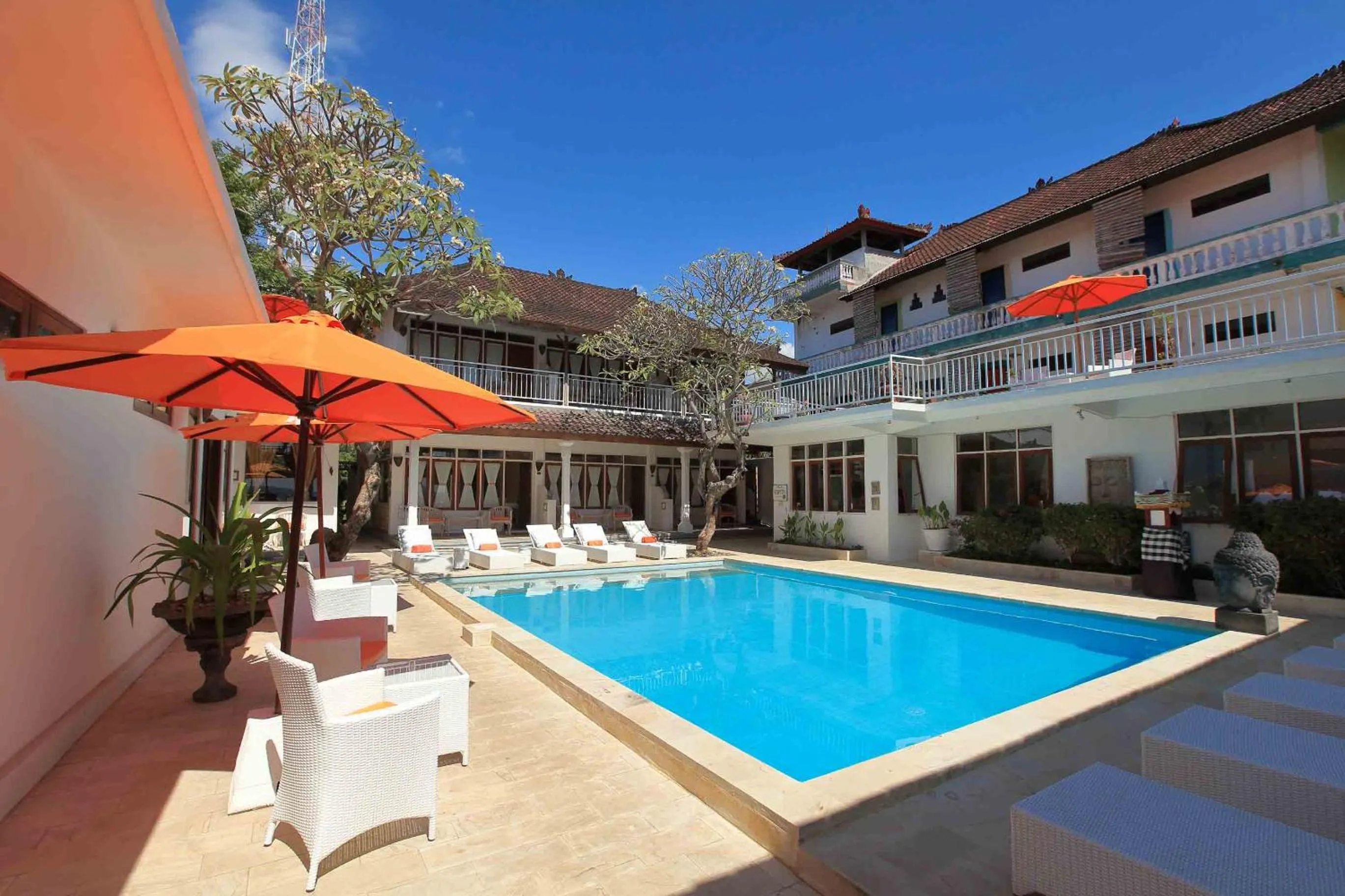 Pool view in Villa Agung Beach Inn